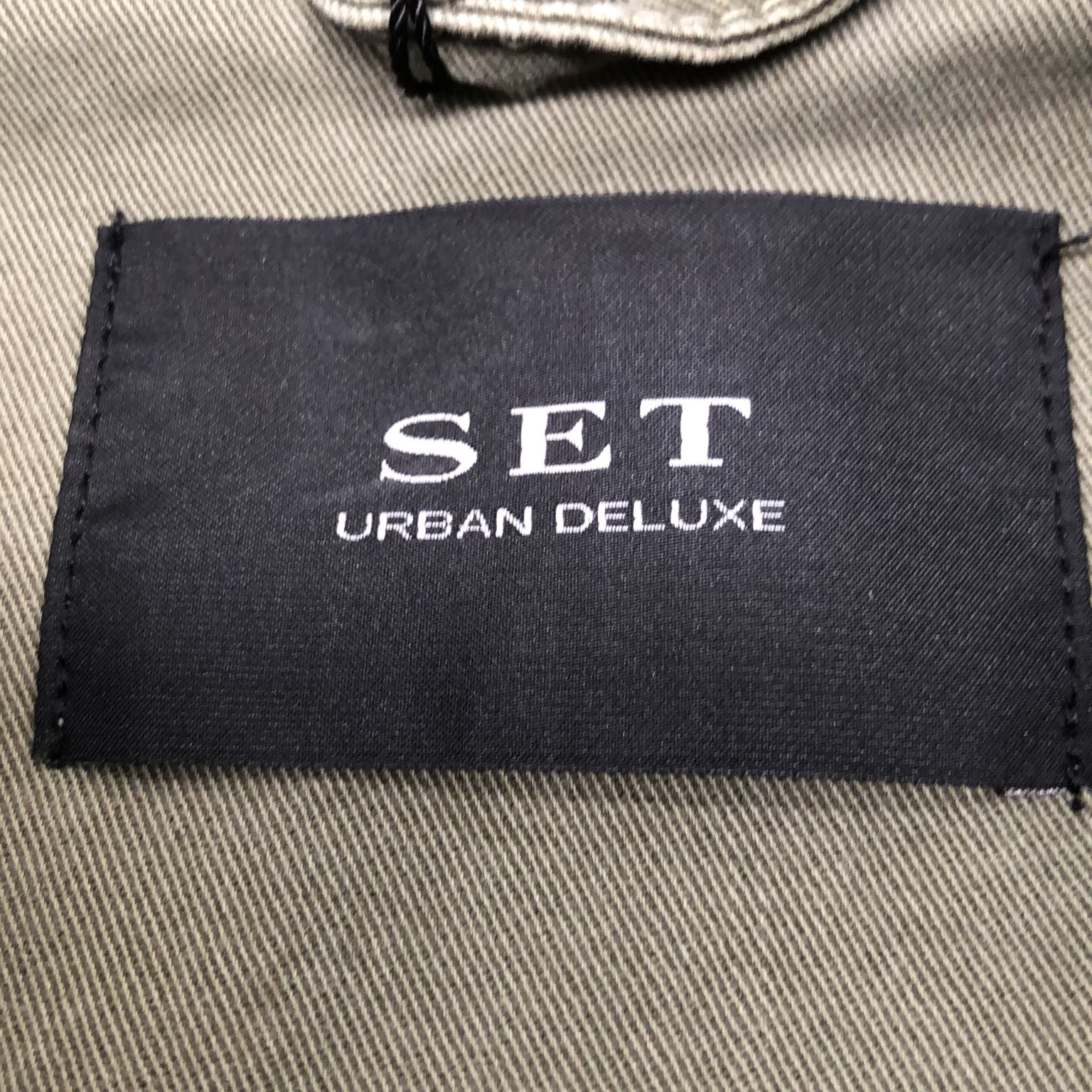 SET Urban Deluxe