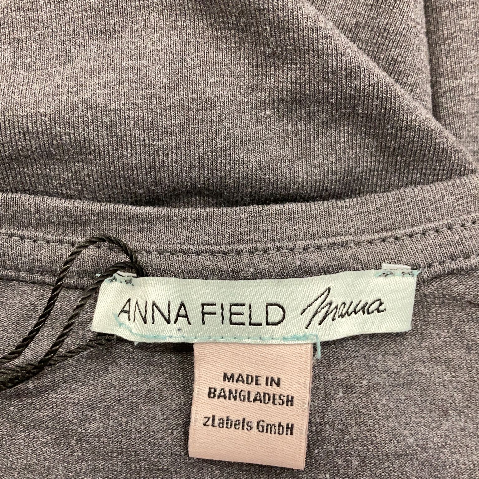 Anna Field Mama