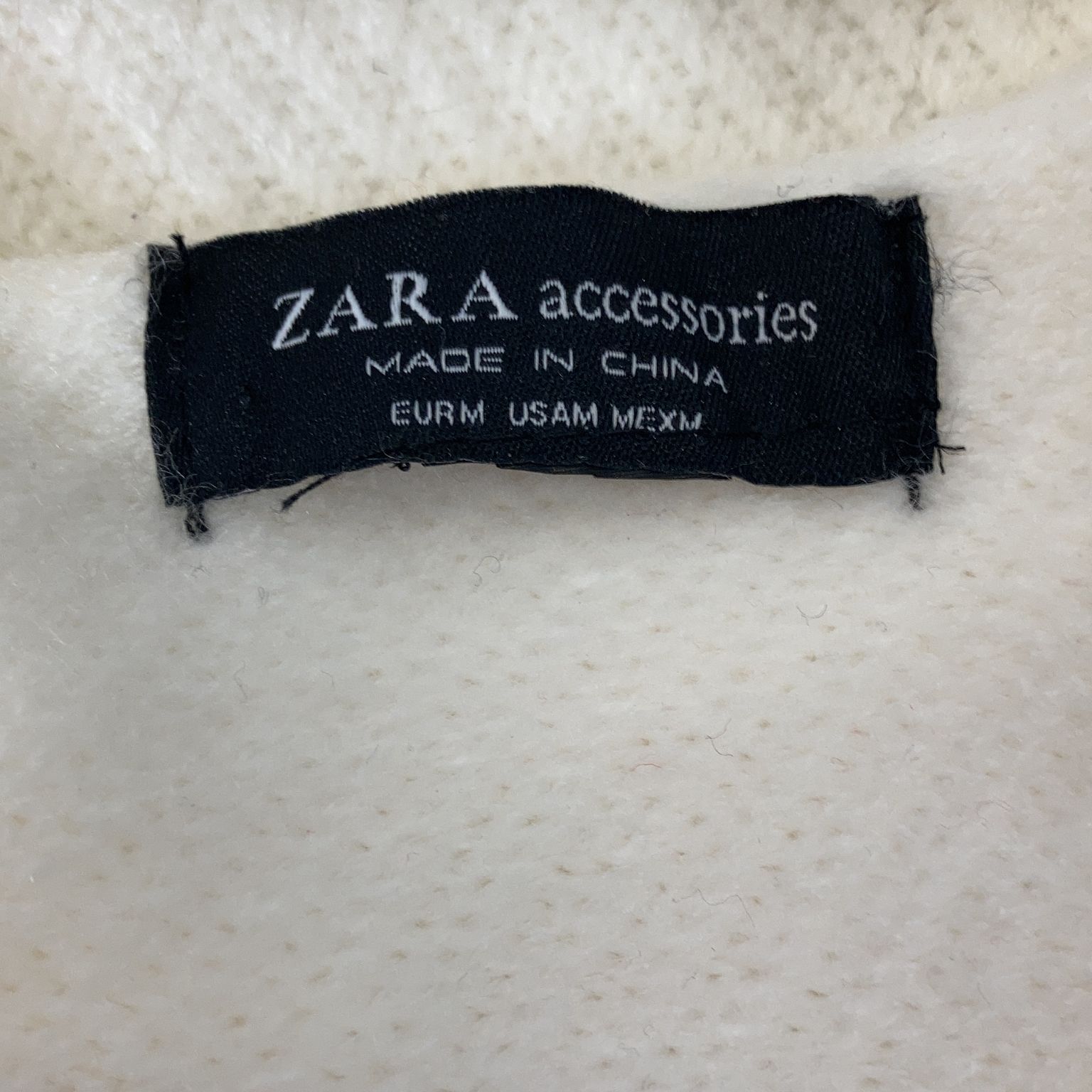 Zara Accessories