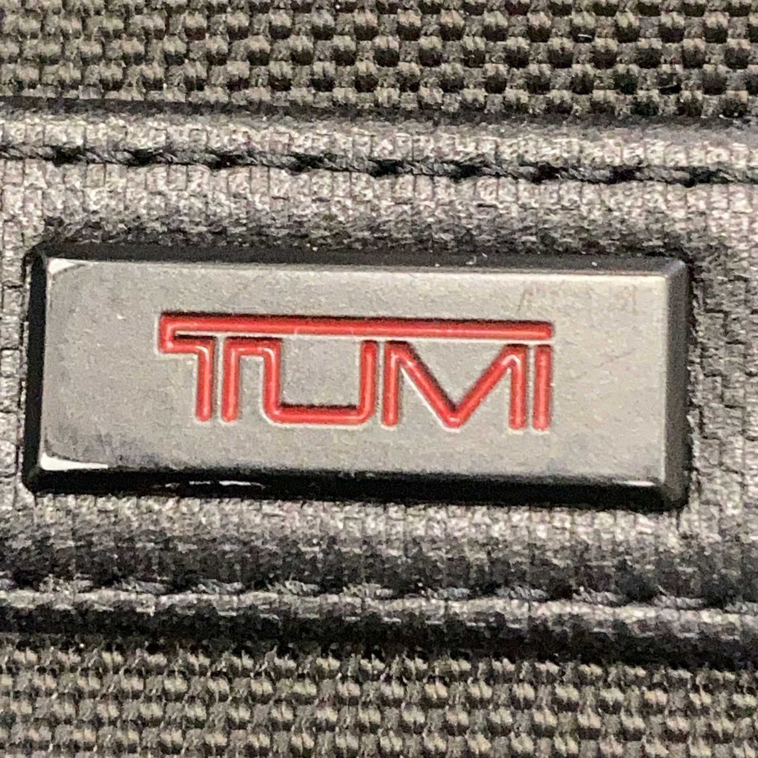 Tumi