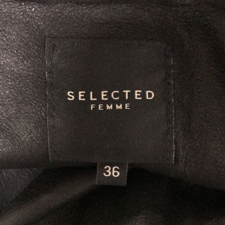 Selected Femme