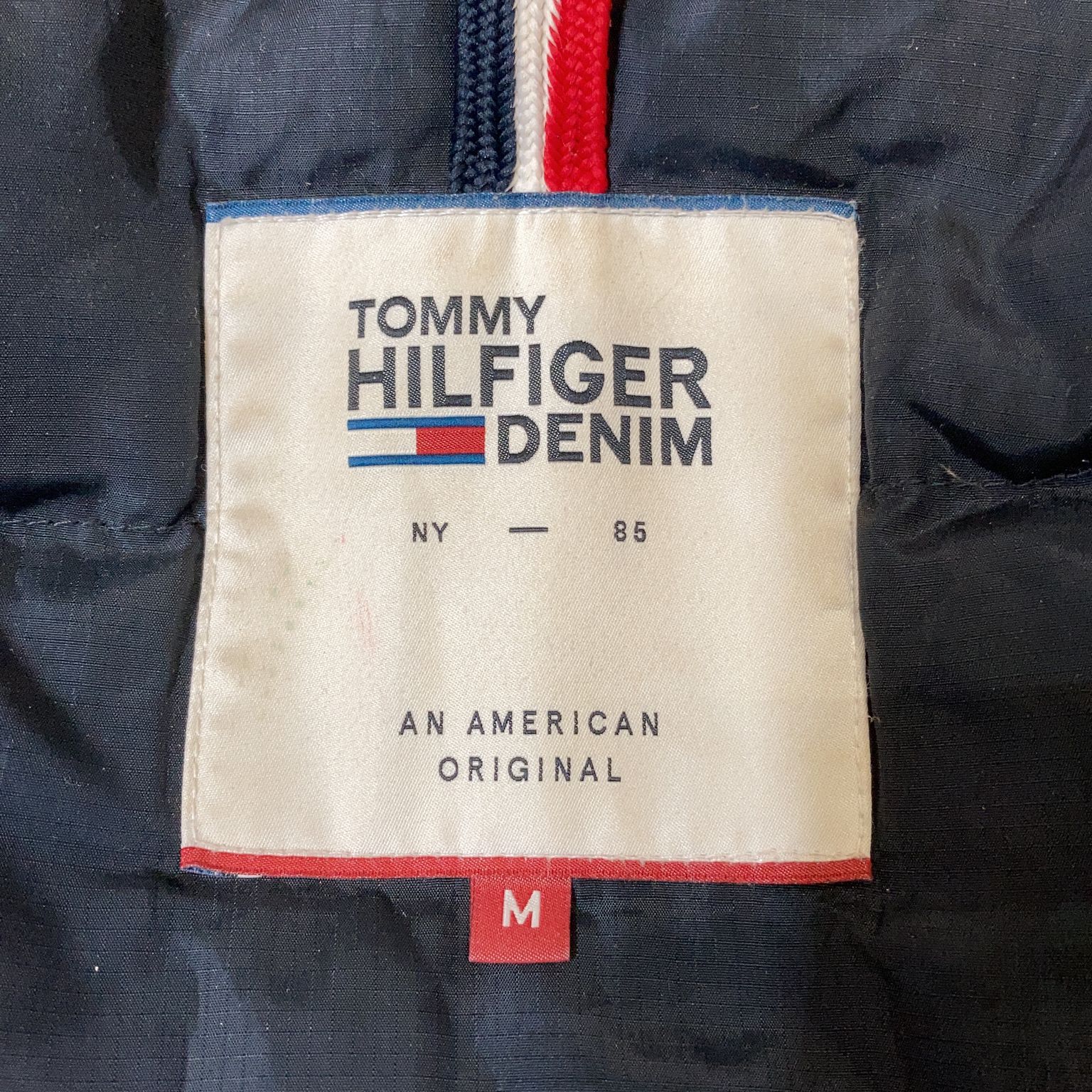 Tommy Hilfiger