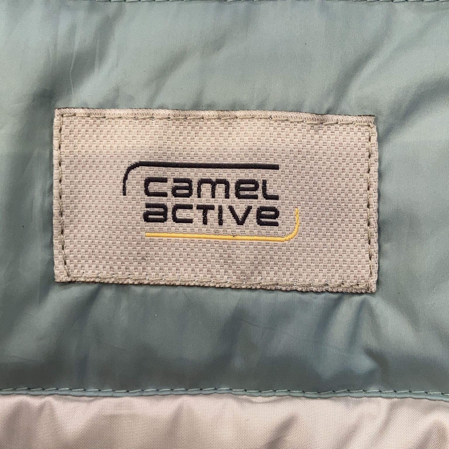 Camel Active