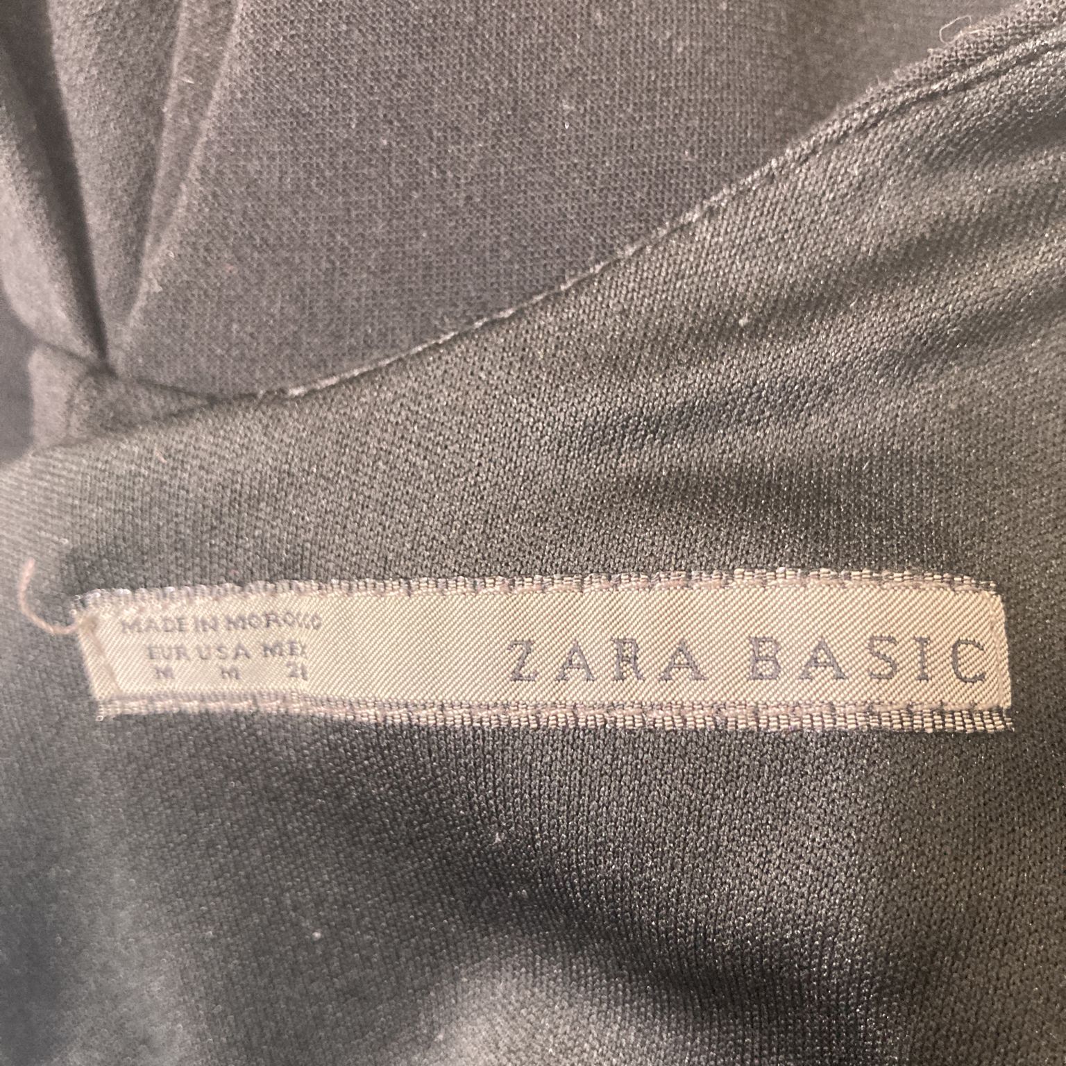 Zara Basic