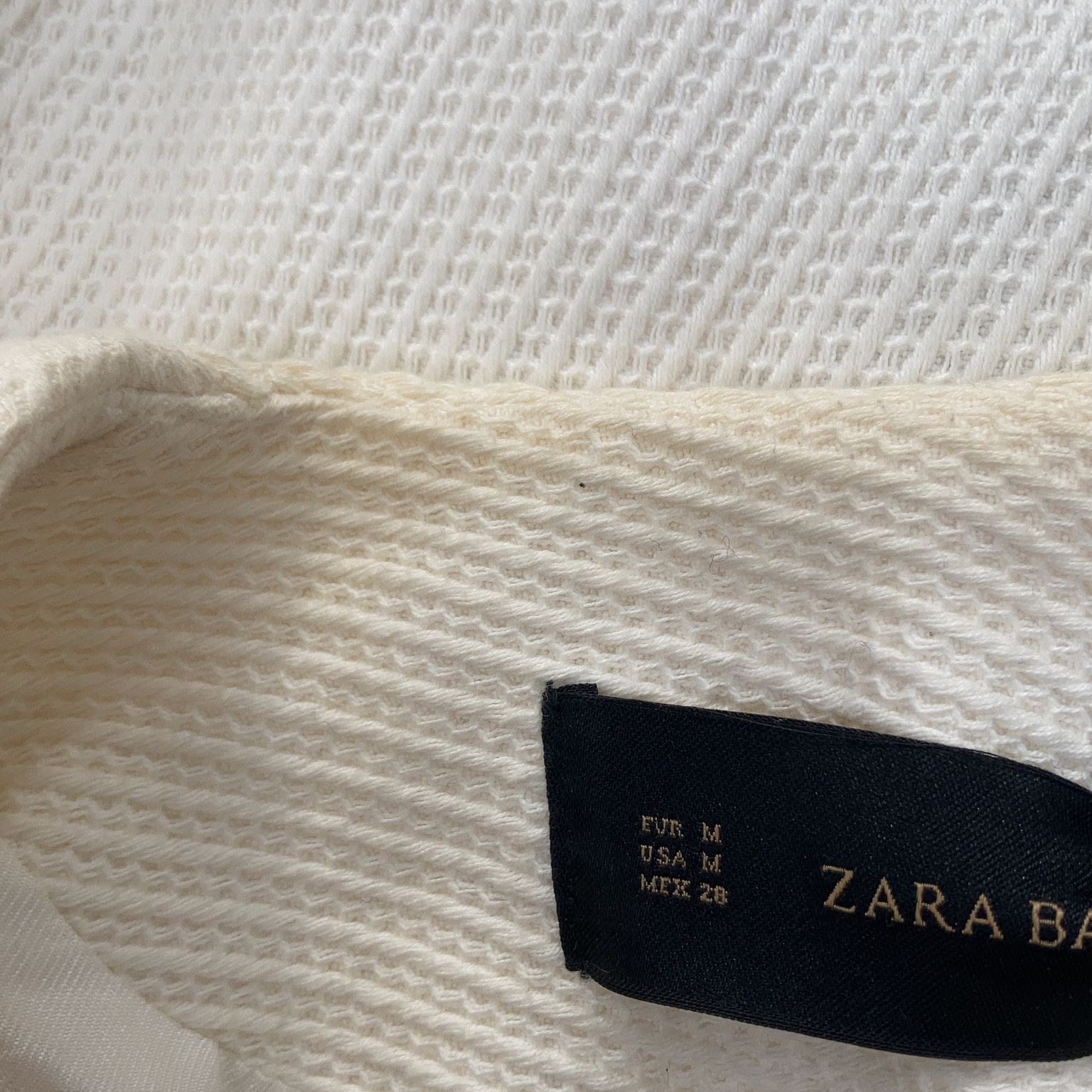 Zara Basic