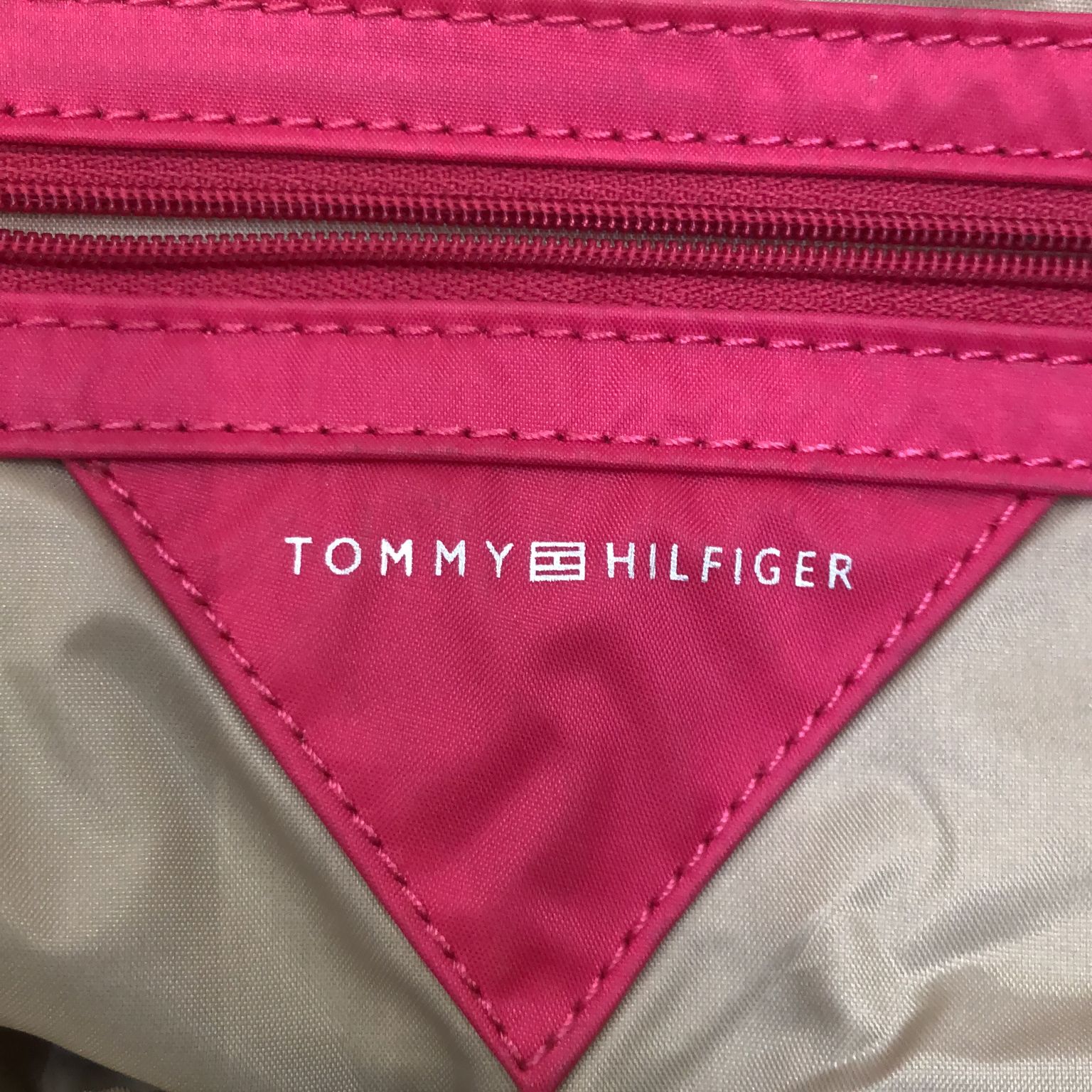 Tommy Hilfiger