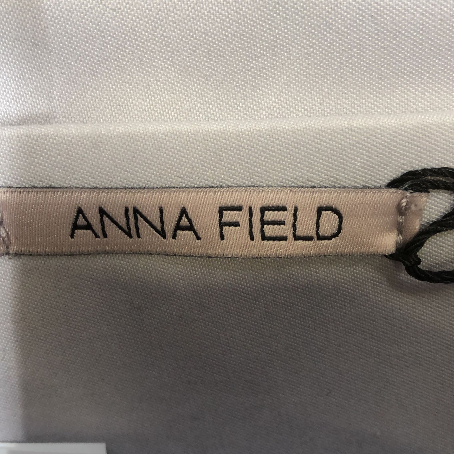 Anna Field