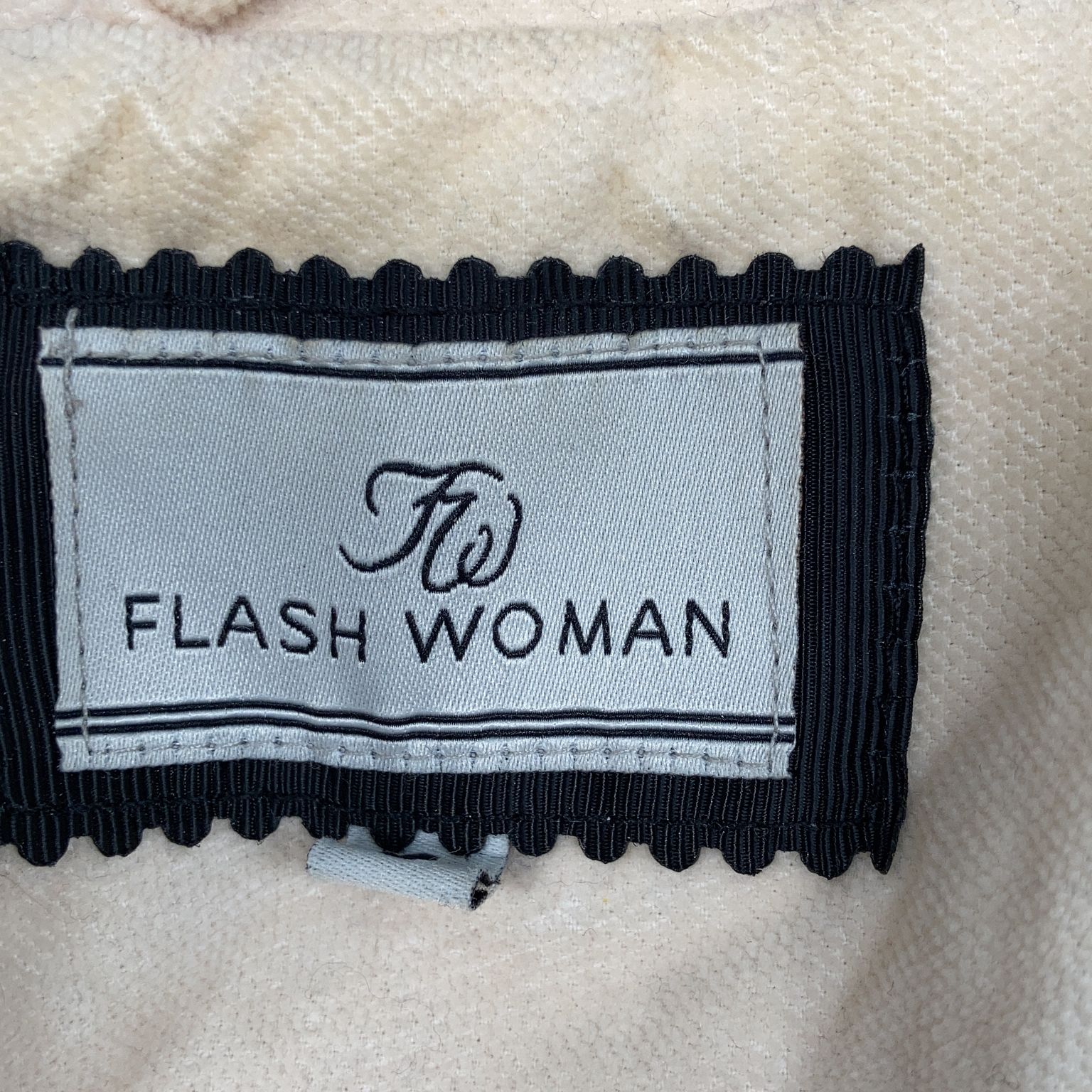 Flash Woman