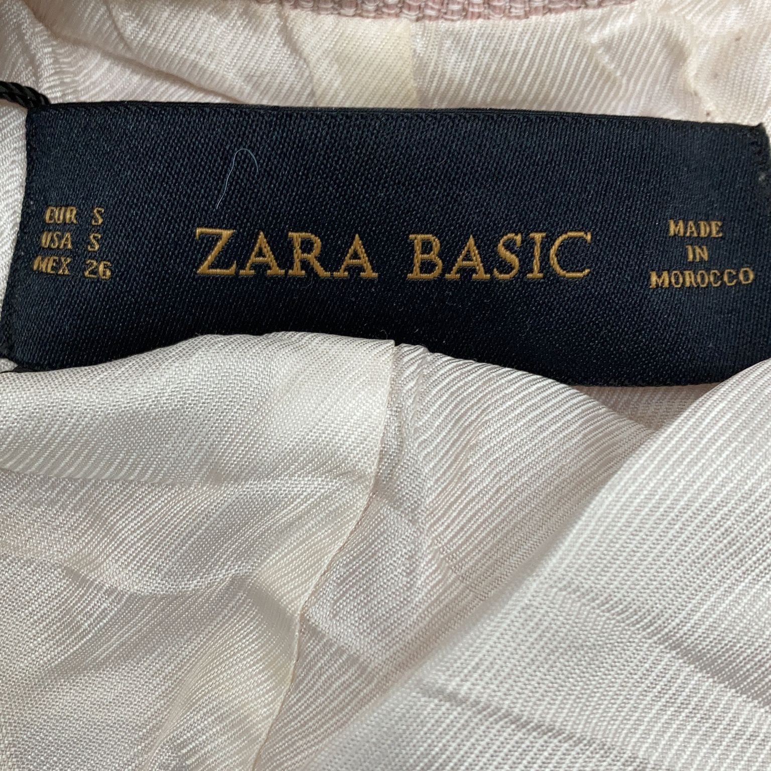 Zara Basic