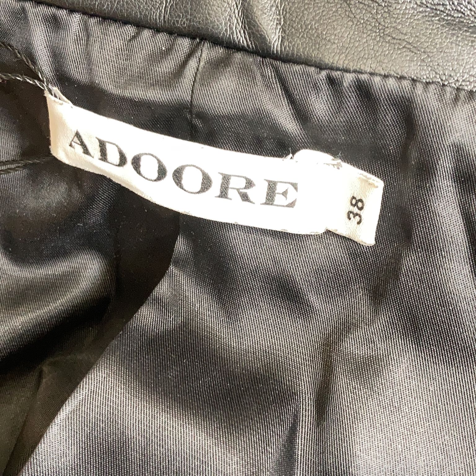 Adoore