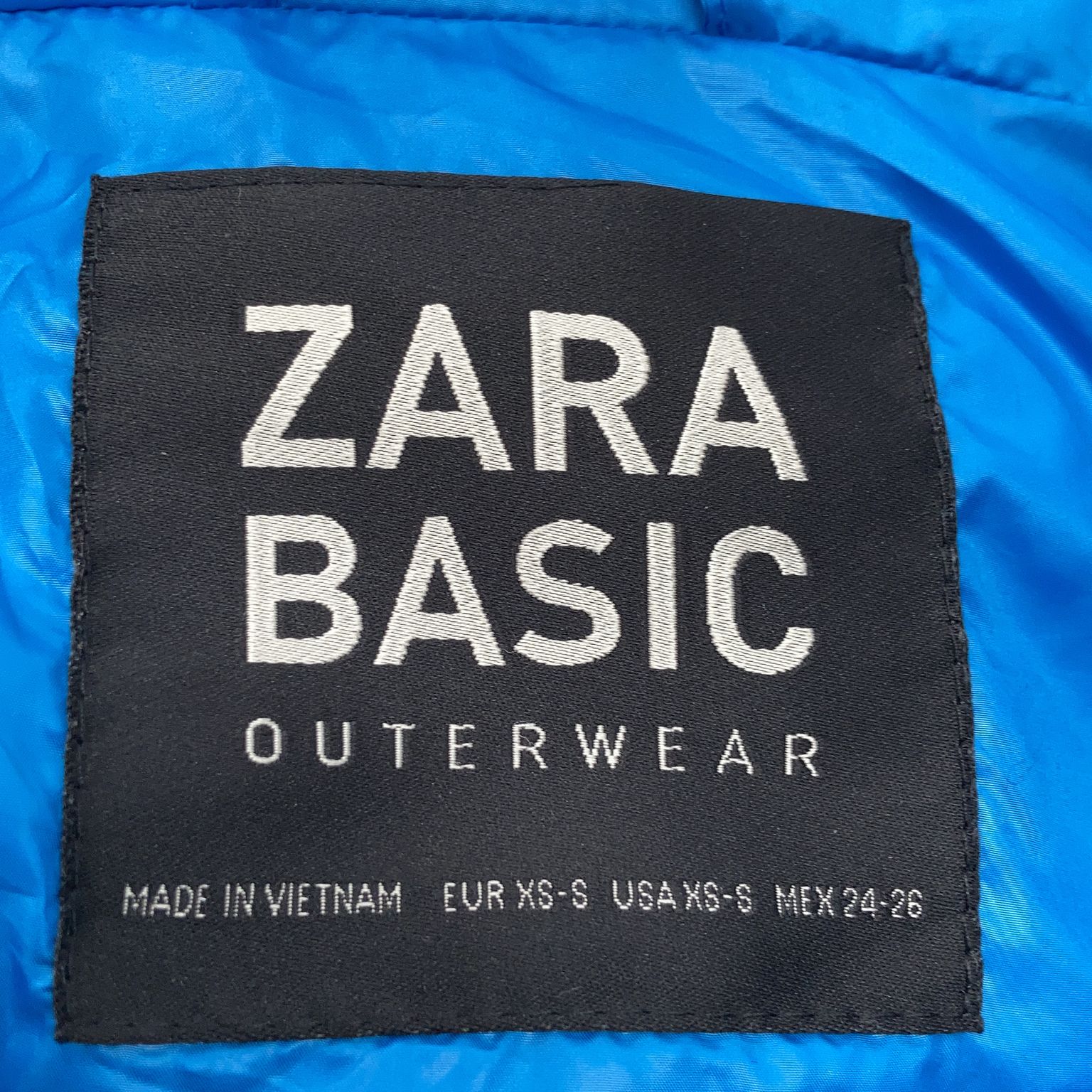 Zara Basic