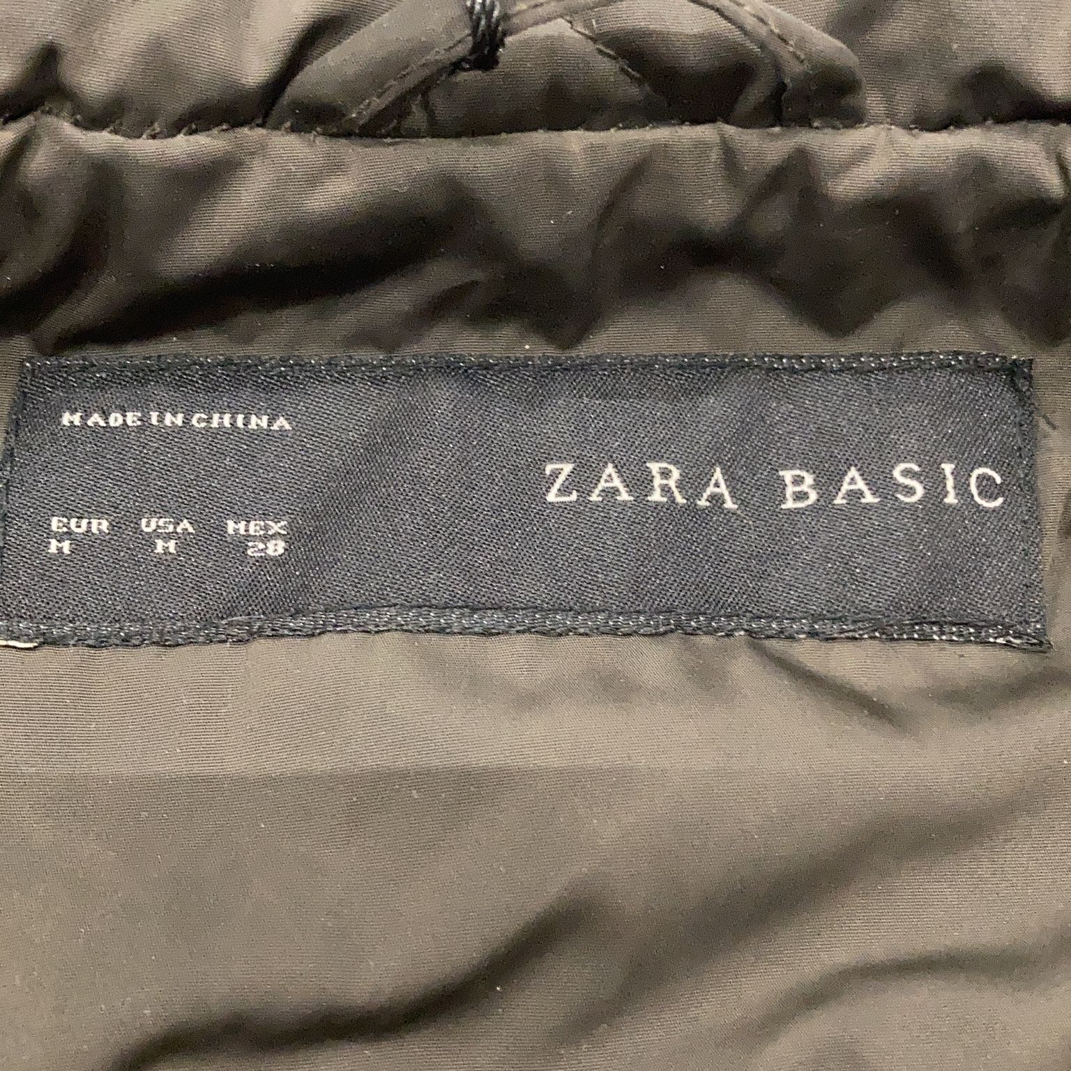 Zara Basic