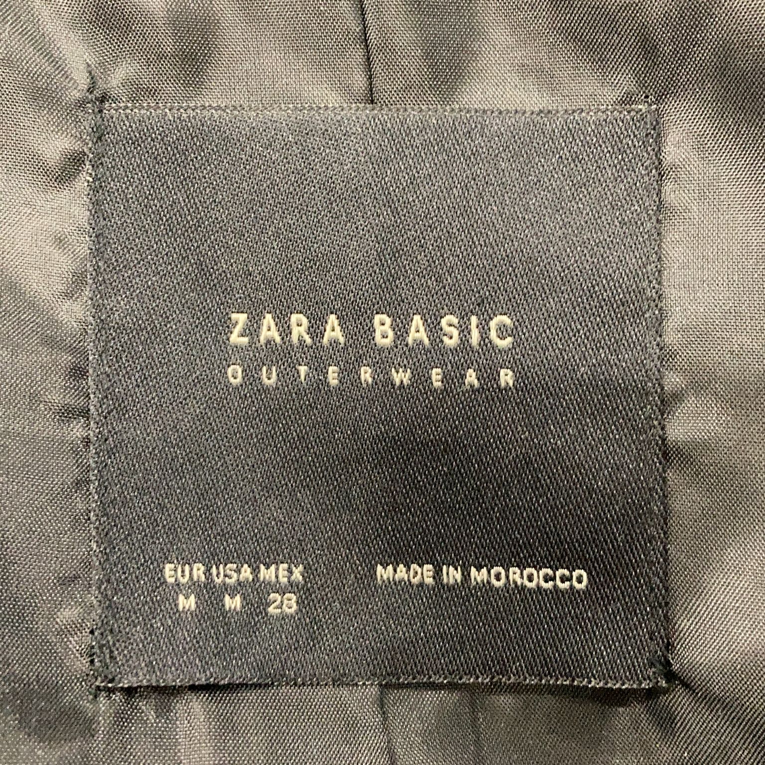 Zara Basic