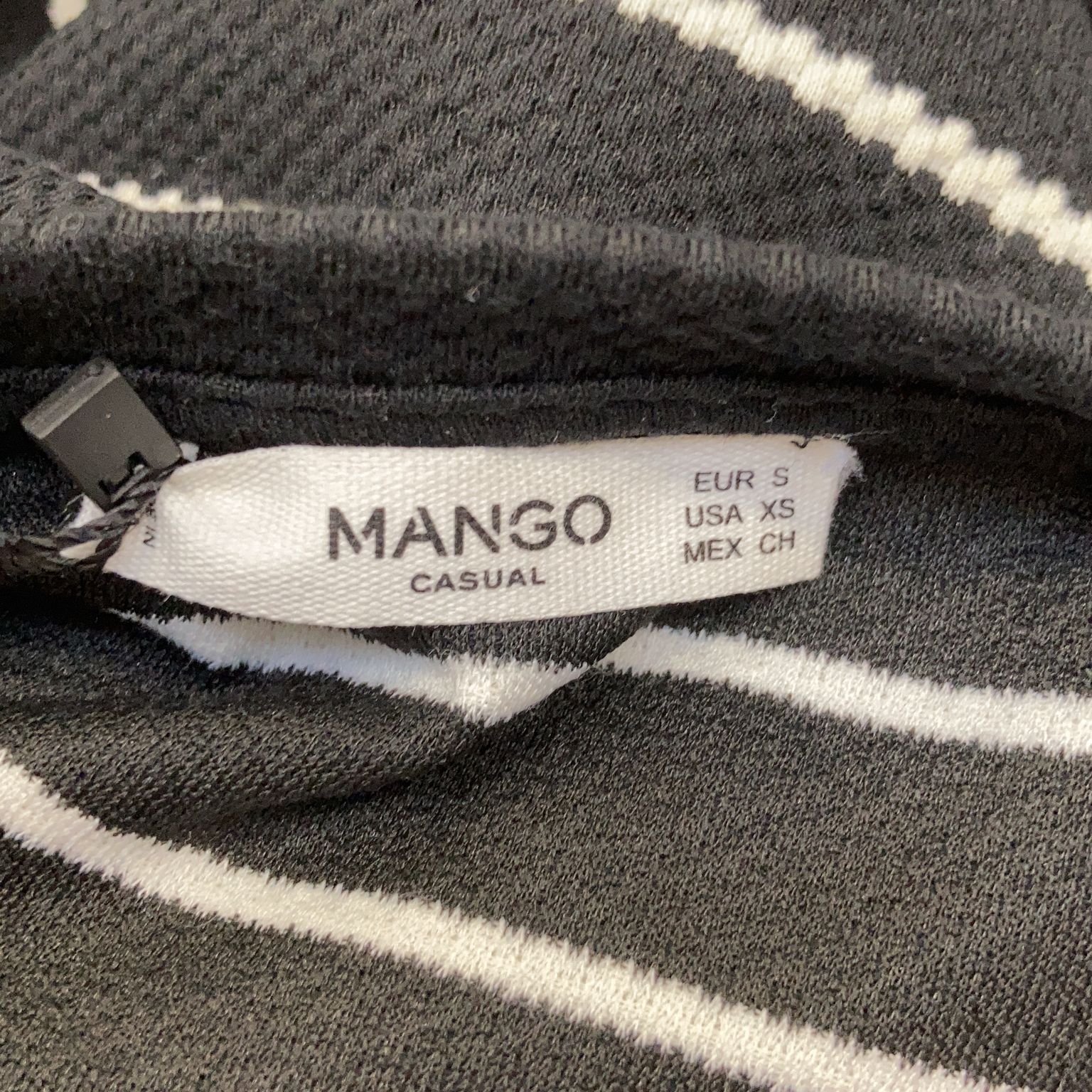 Mango Casual