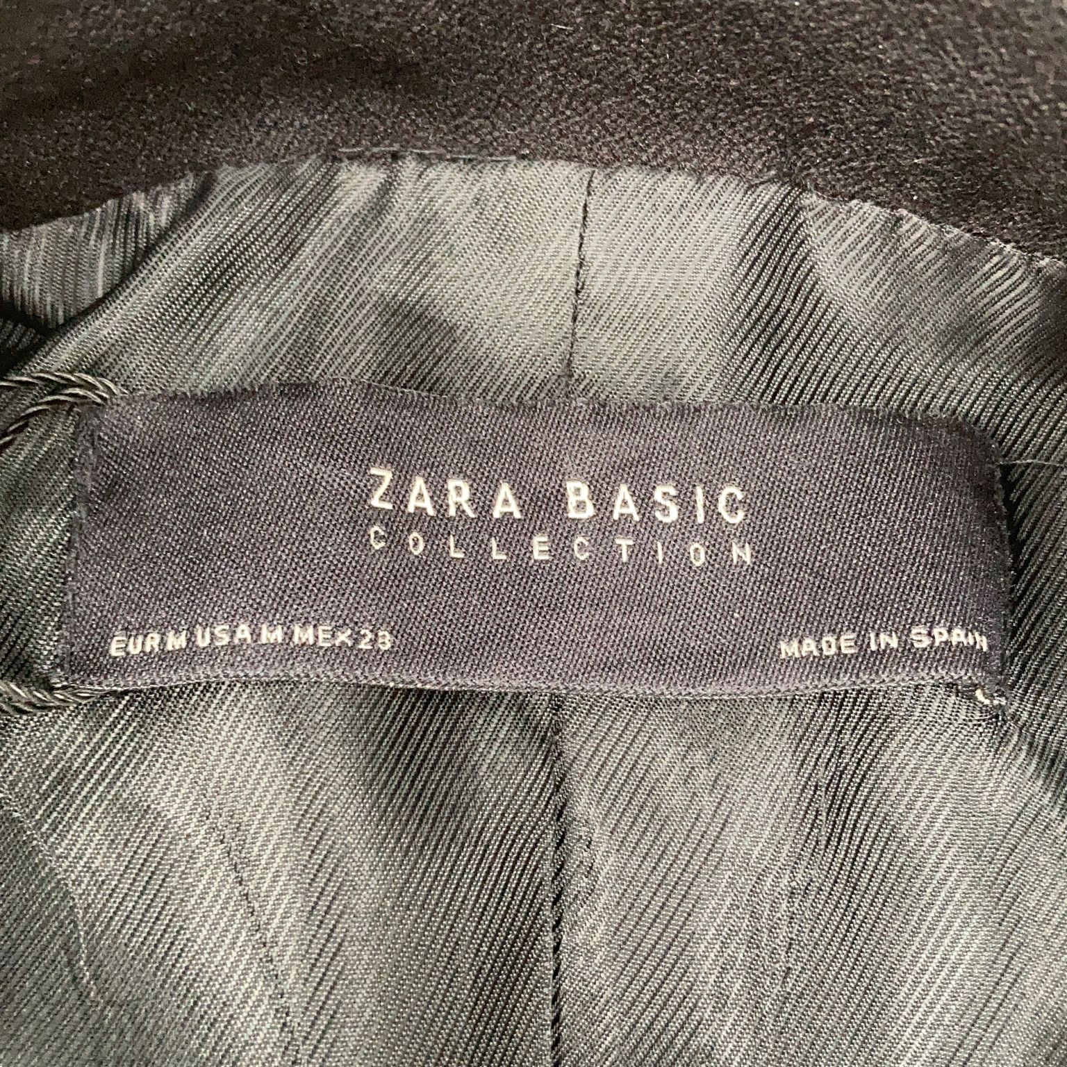 Zara Basic