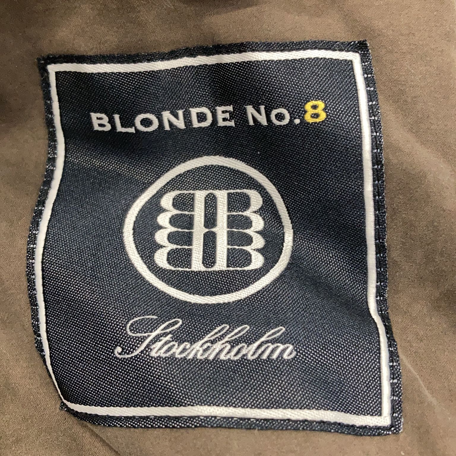 Blonde No8