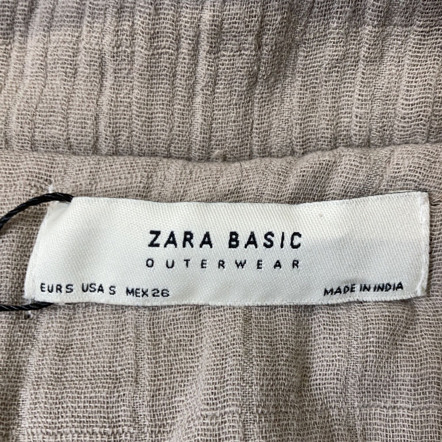 Zara Basic