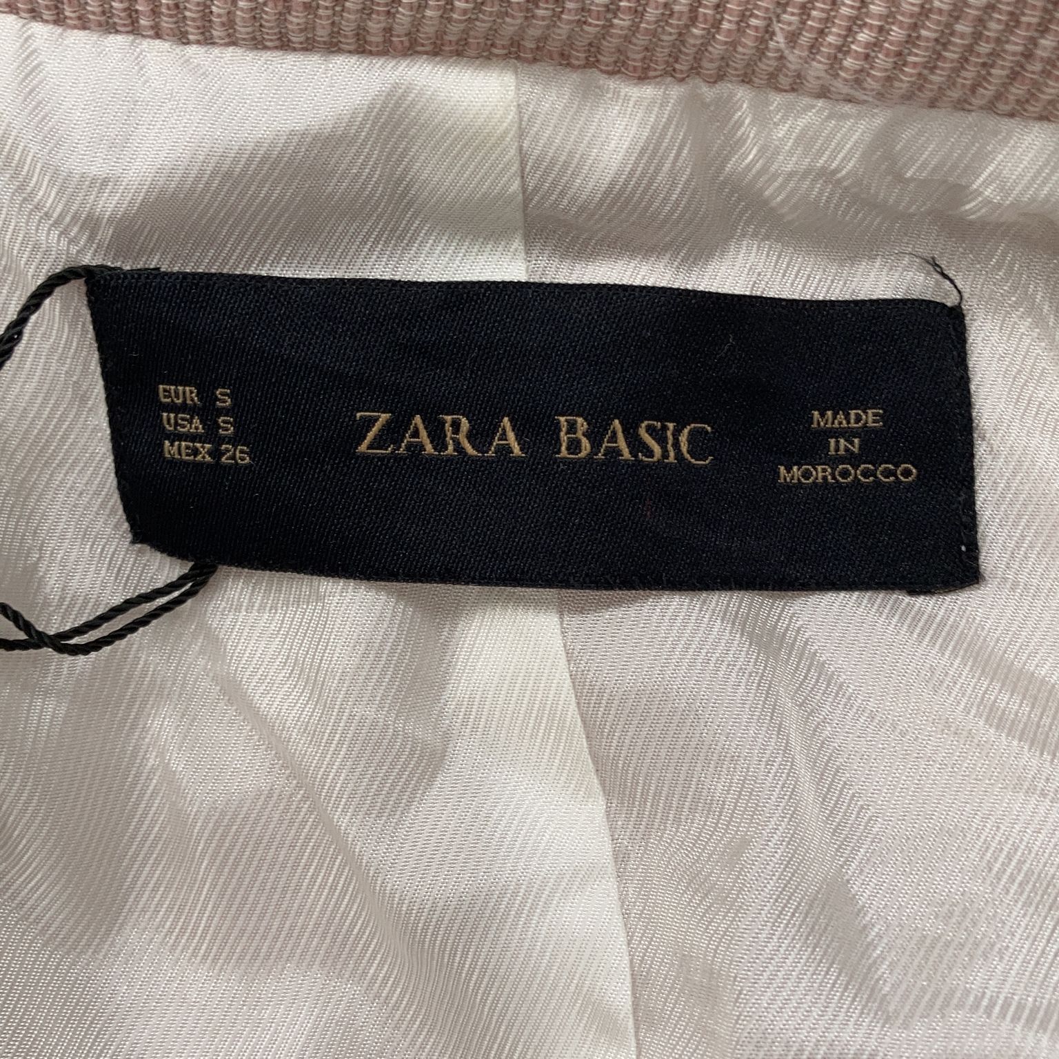 Zara Basic