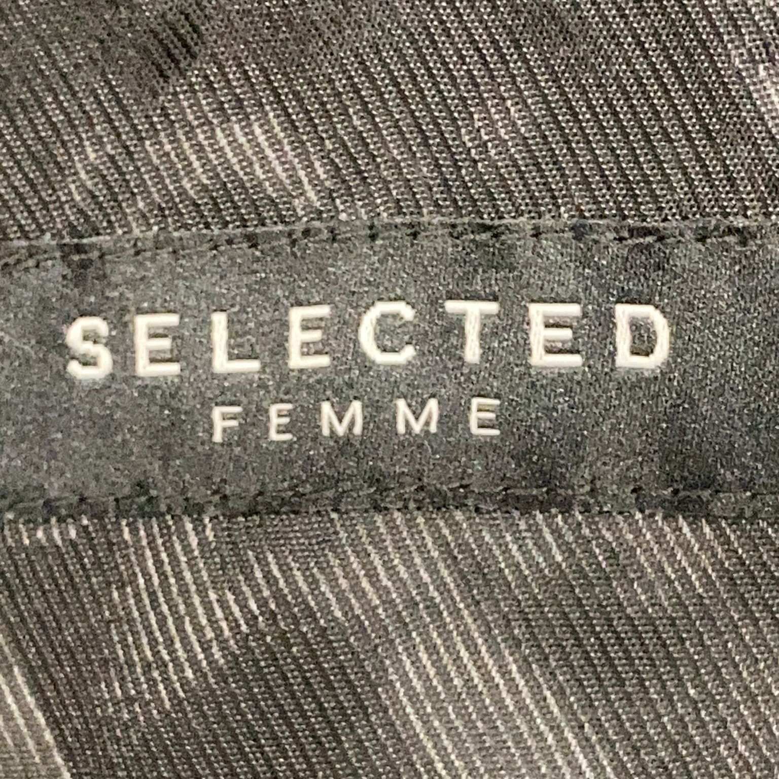 Selected Femme