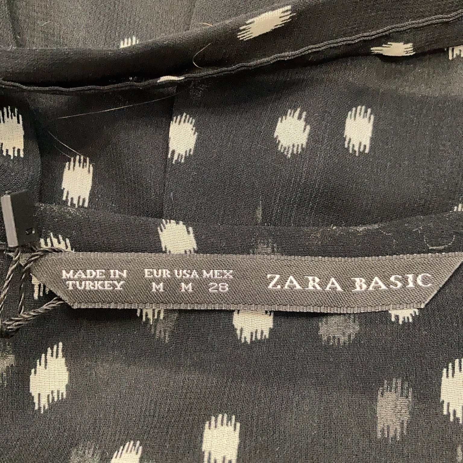 Zara Basic