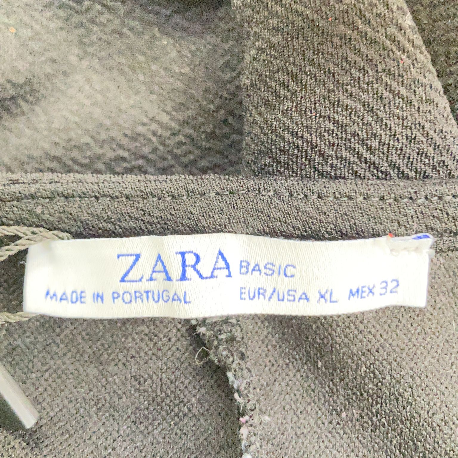 Zara Basic