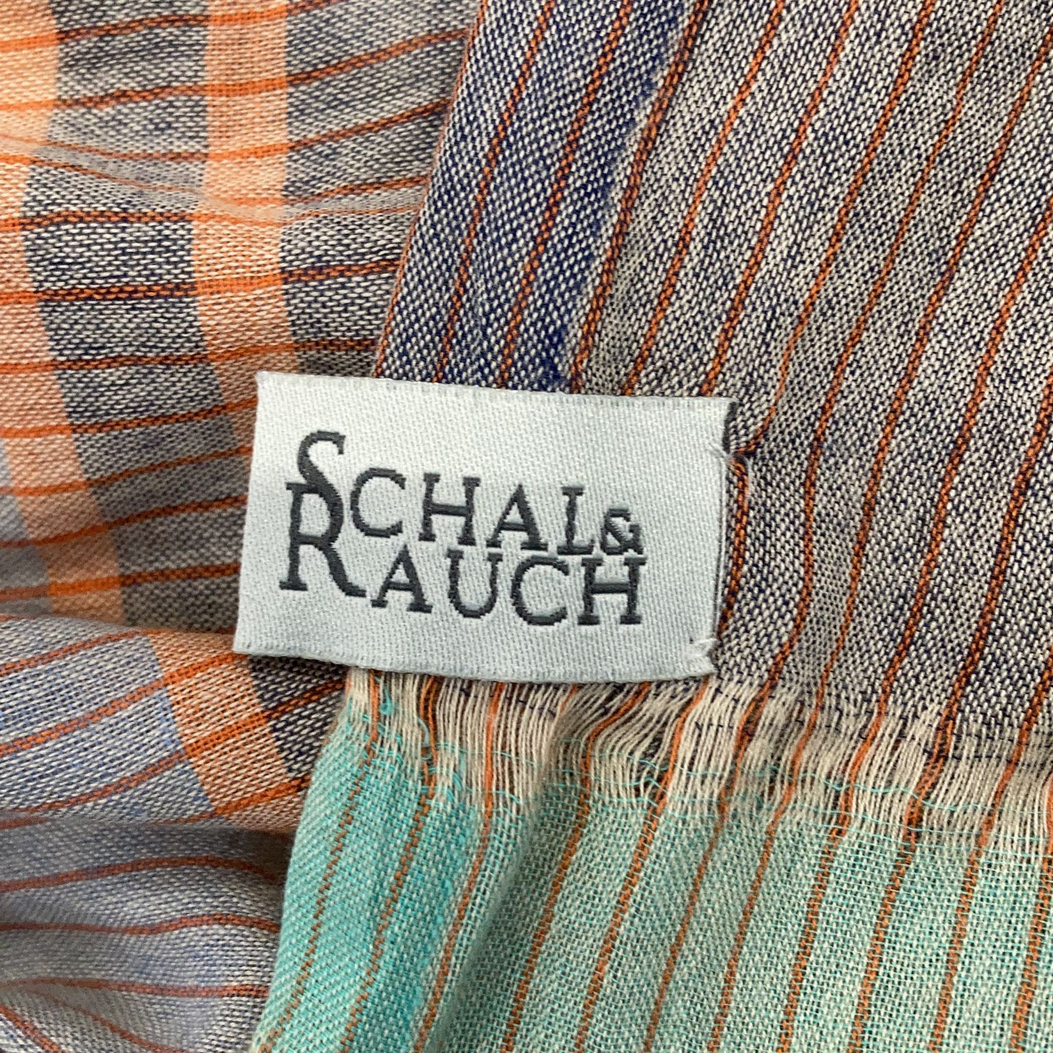 Schal  Rauch