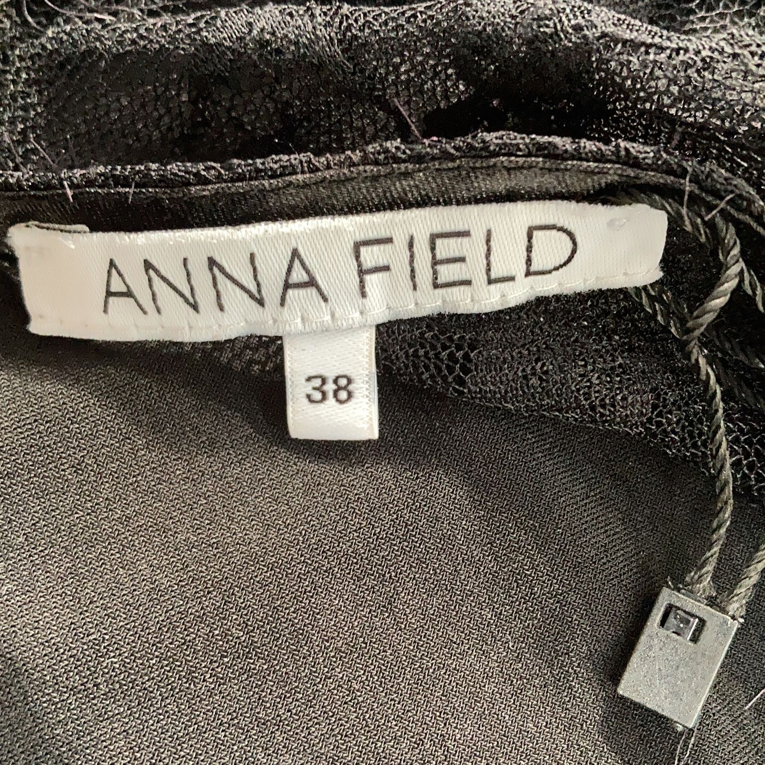 Anna Field