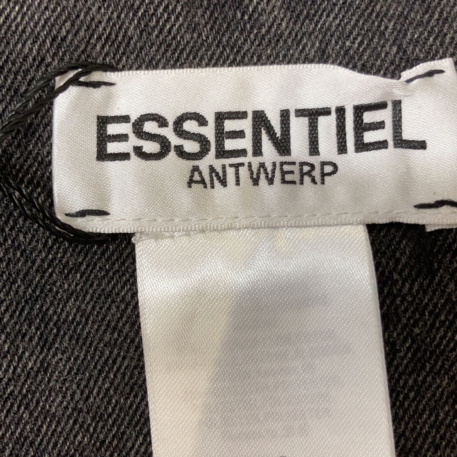 Essentiel Antwerp