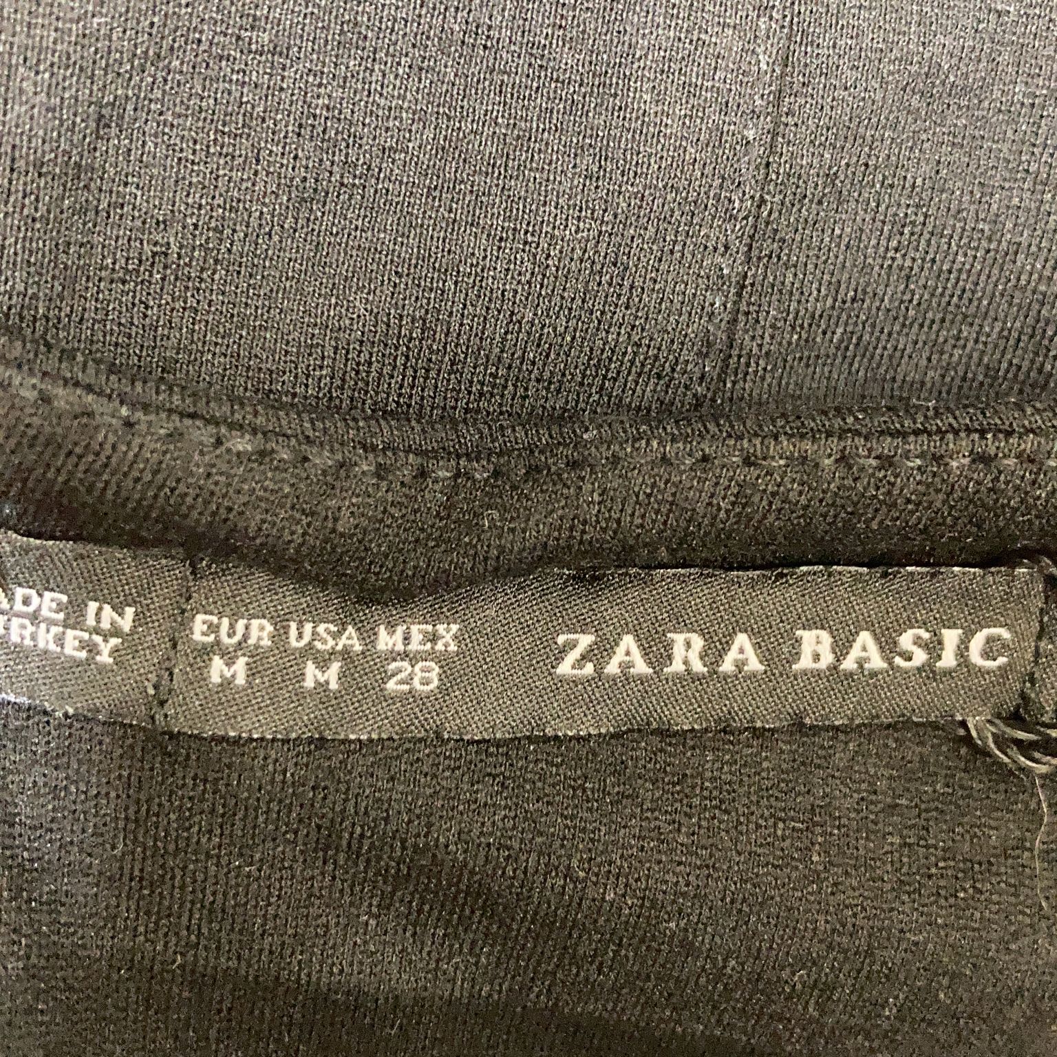 Zara Basic