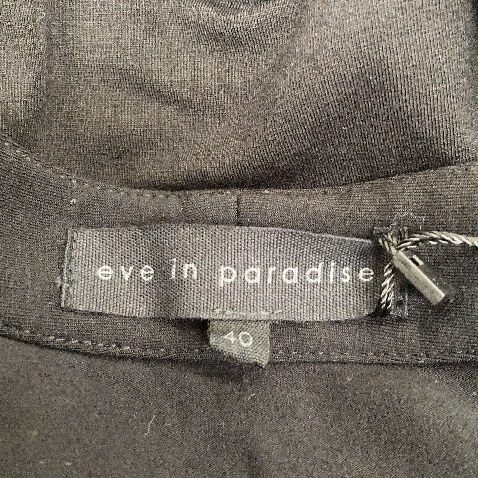 Eve in Paradise