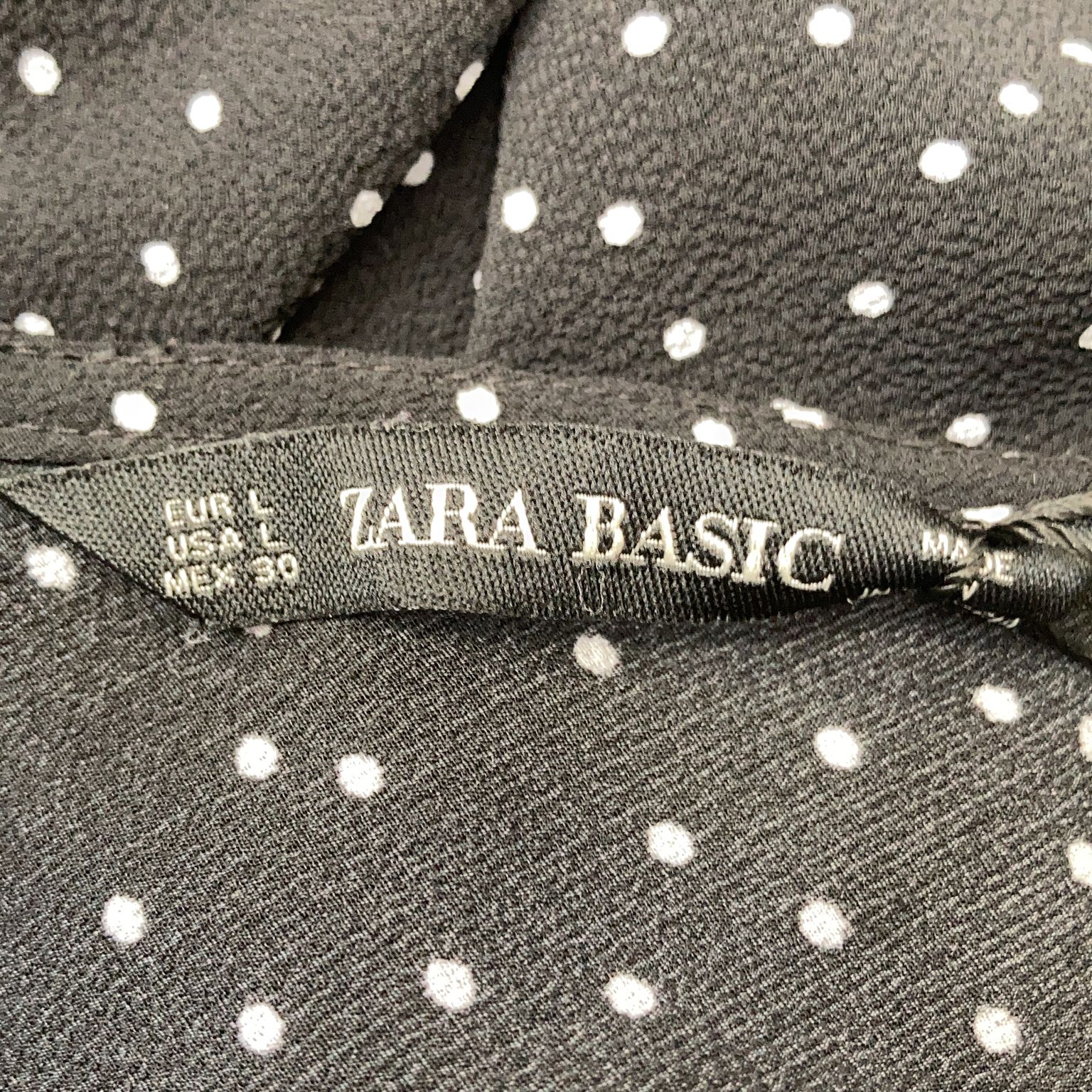 Zara Basic