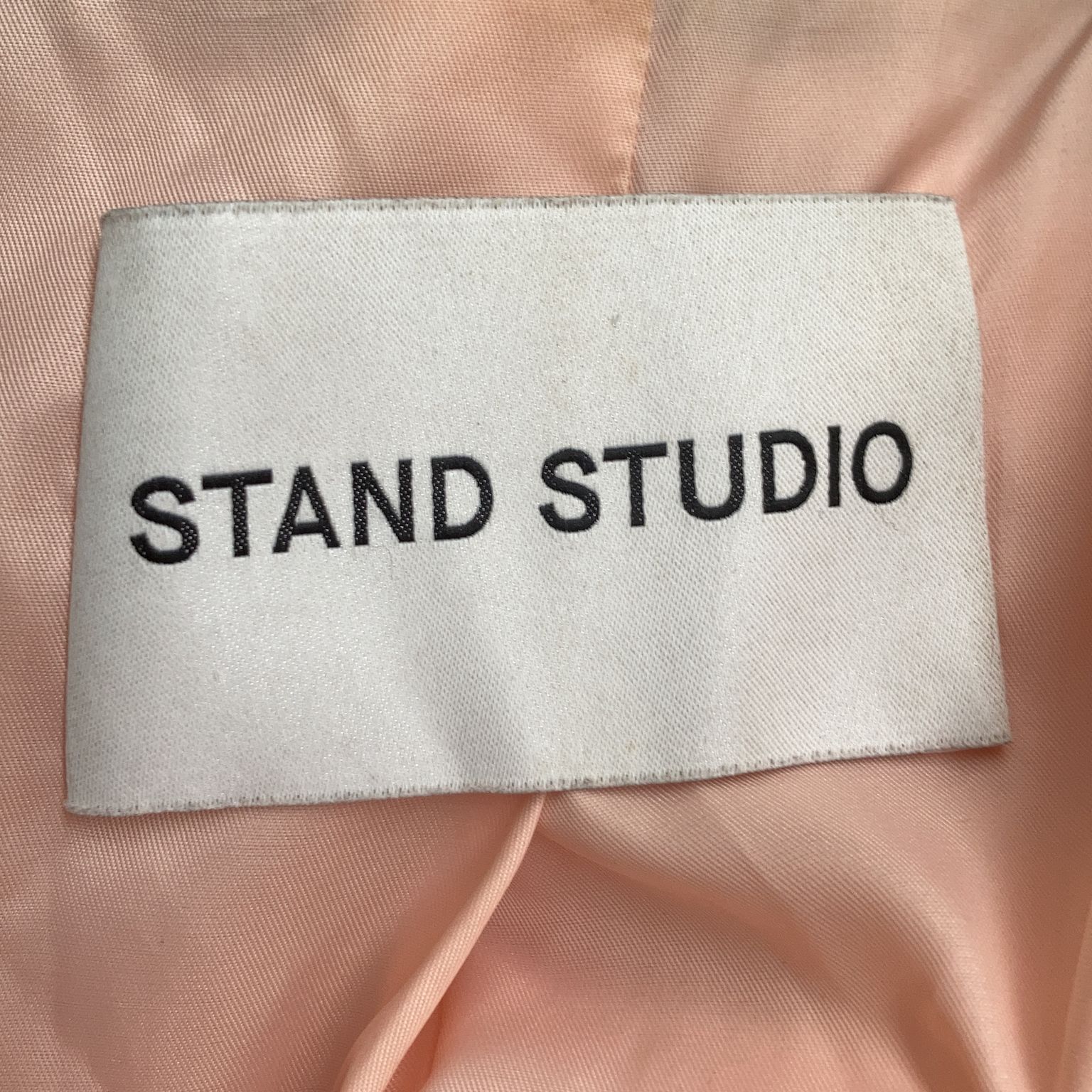 Stand Studio