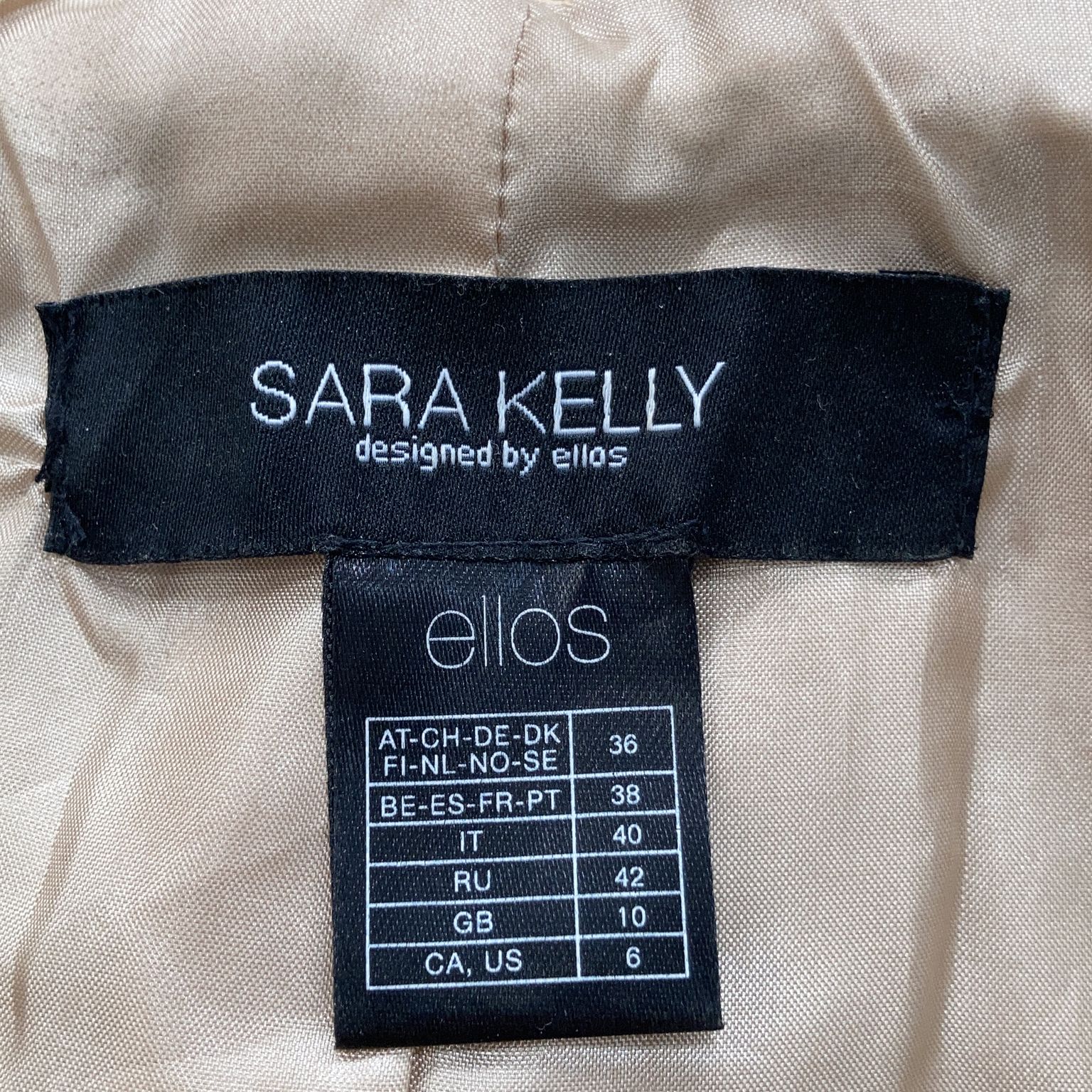 Sara Kelly by Ellos