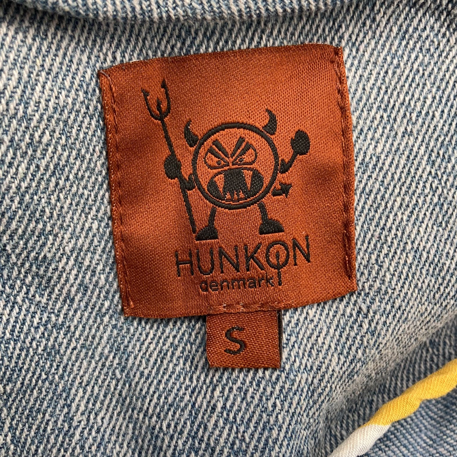 HUNKØN