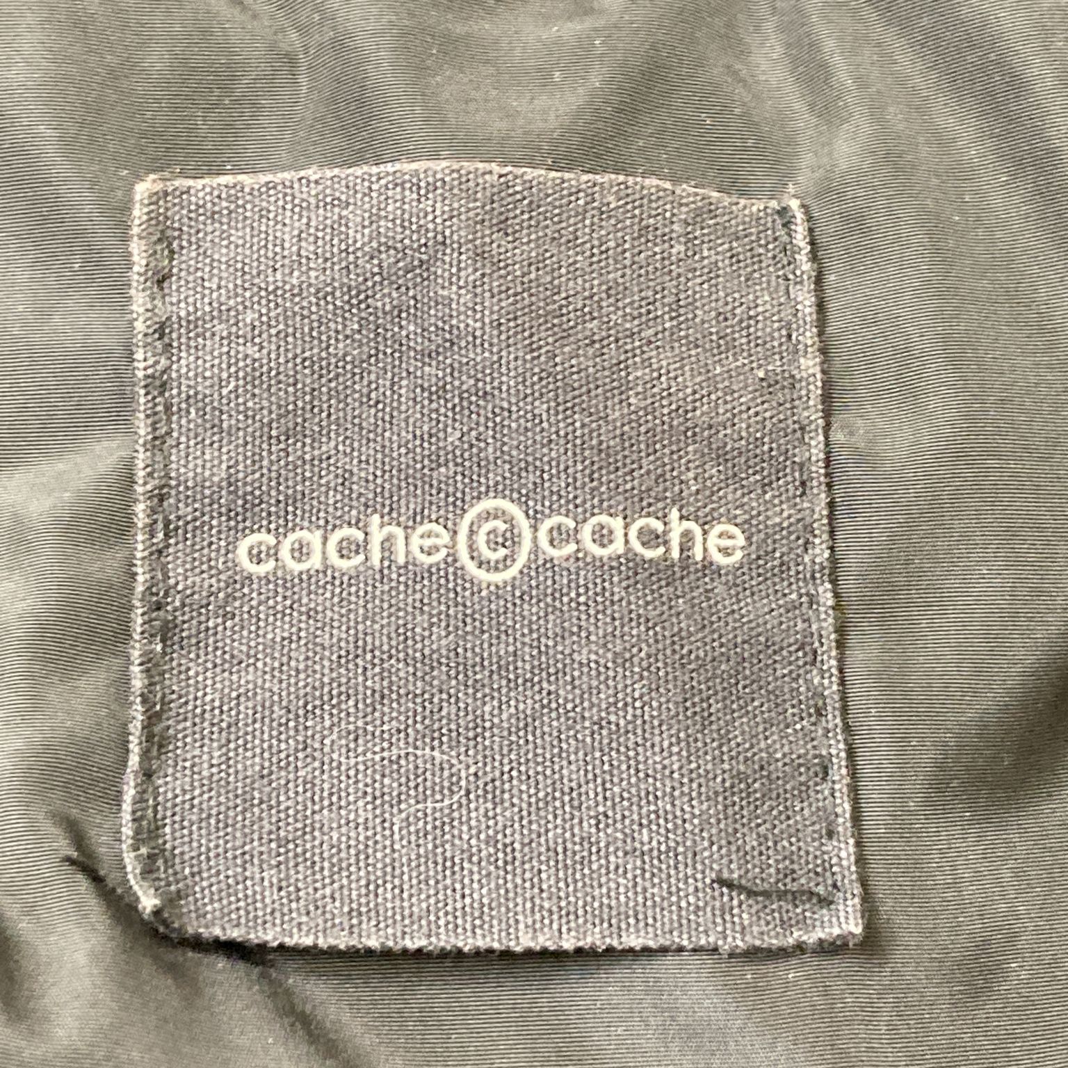 Cache Cache