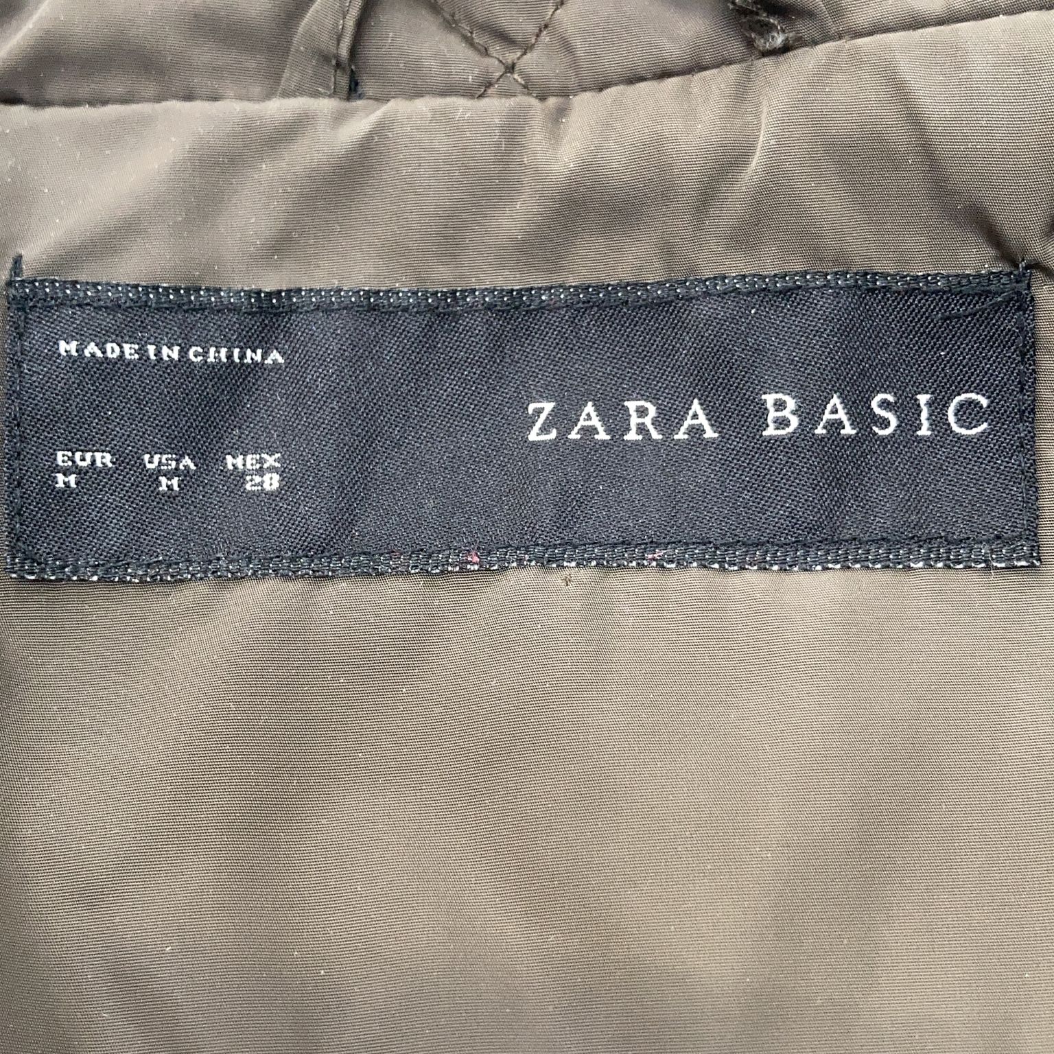 Zara Basic