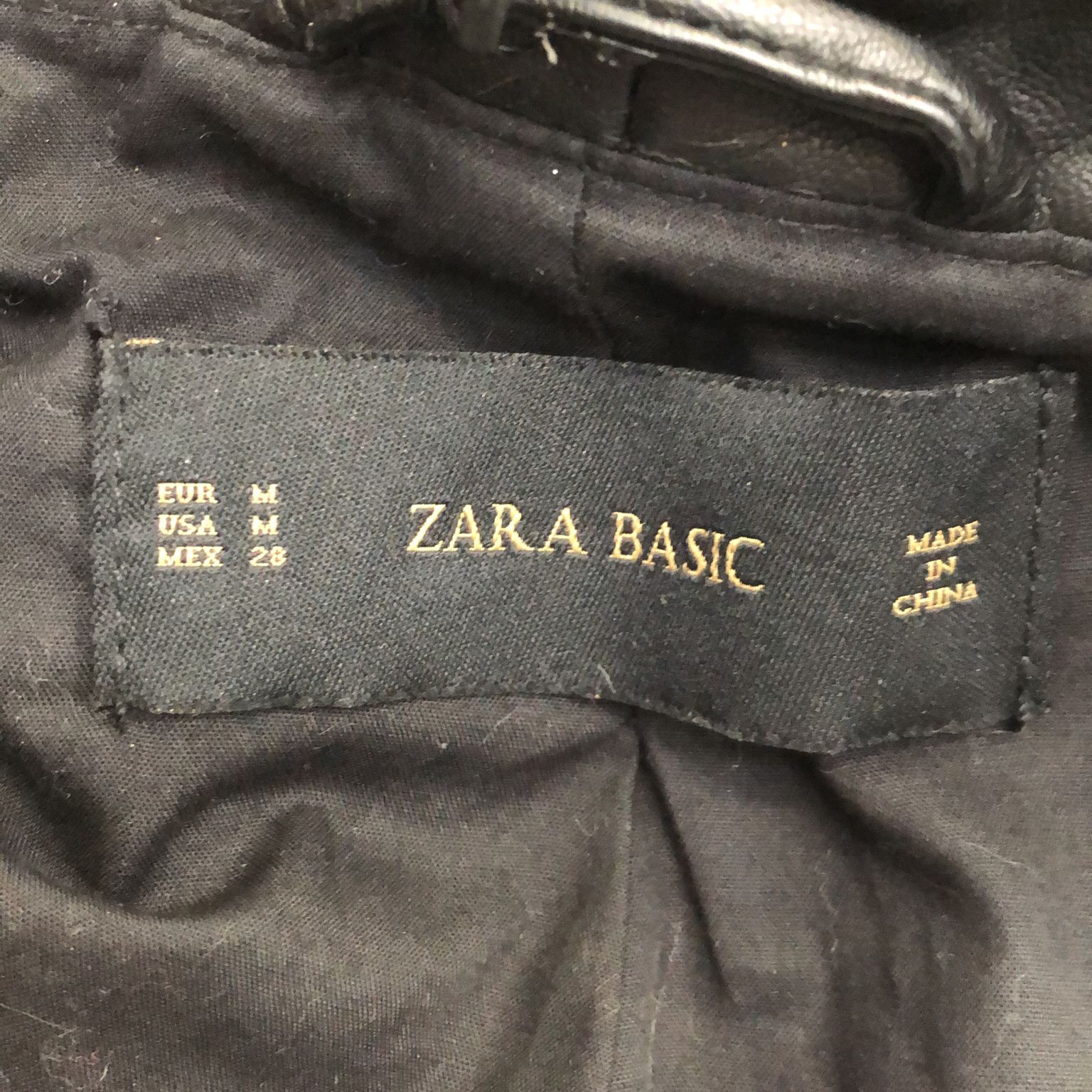 Zara Basic