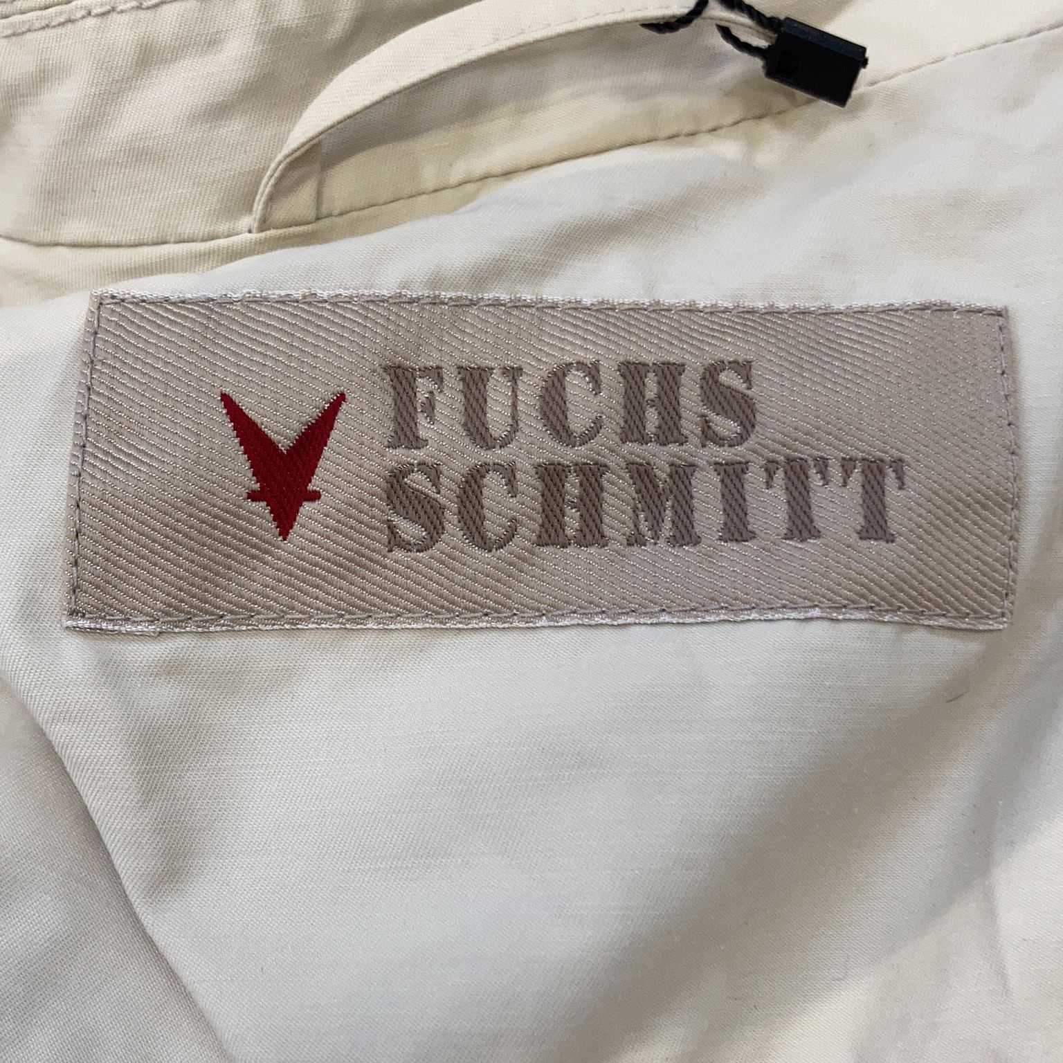 Fuchs Schmitt