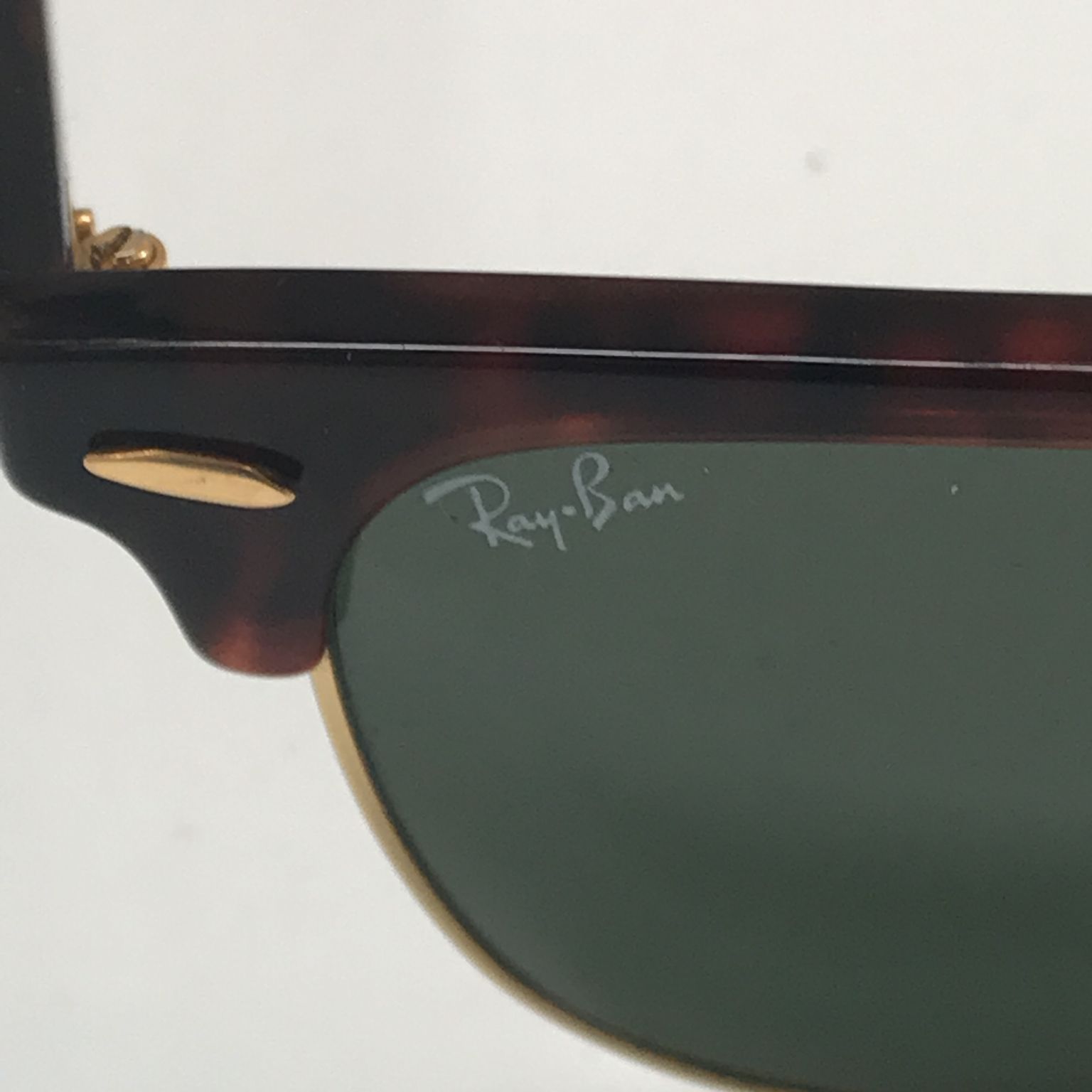 Ray-Ban