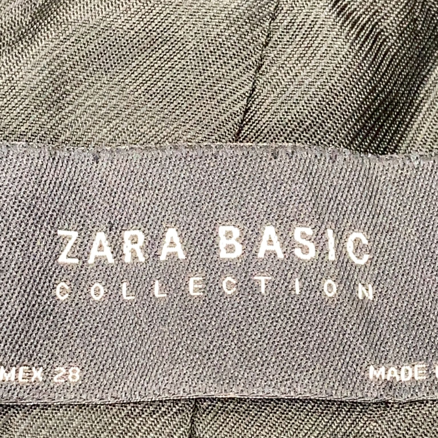 Zara Basic