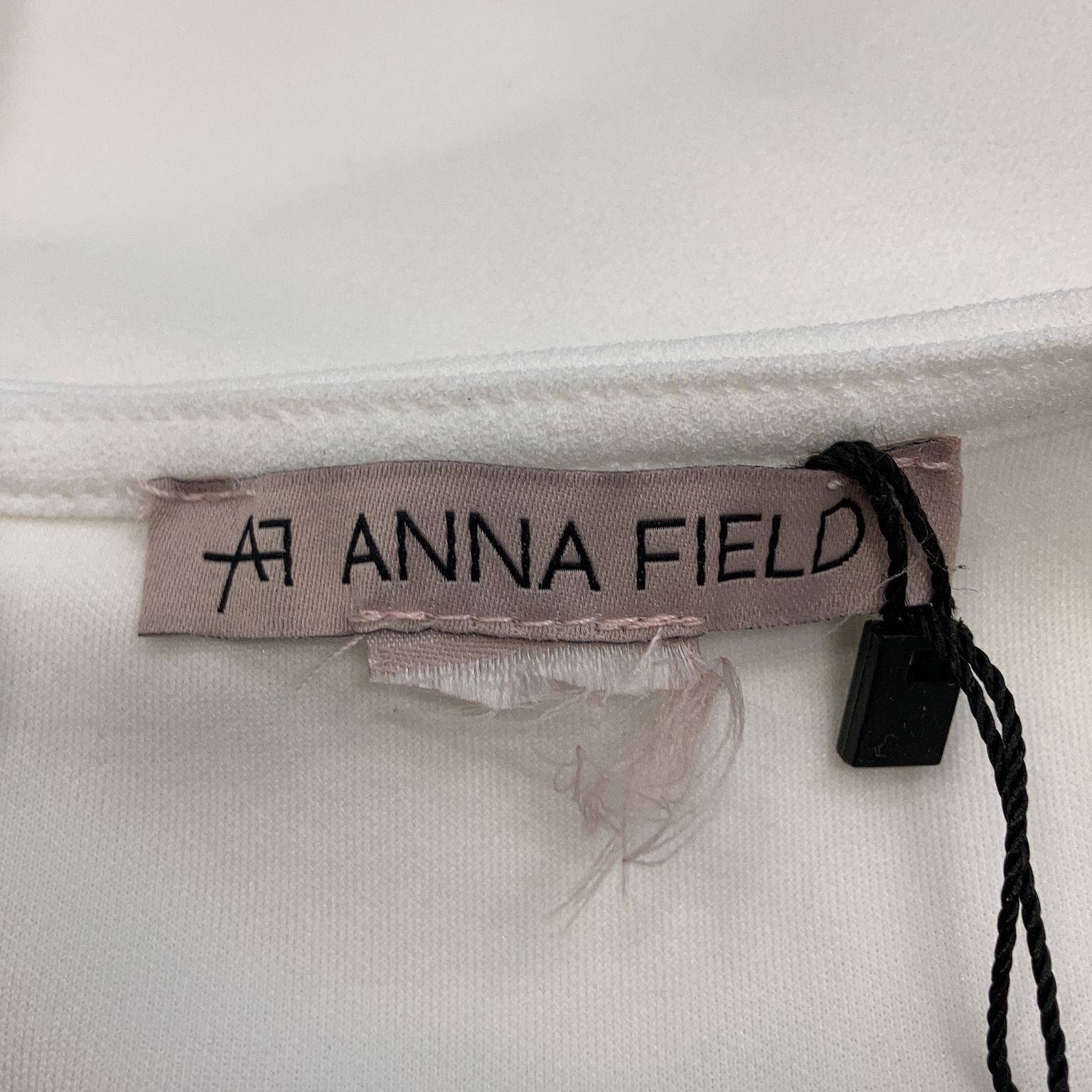 Anna Field