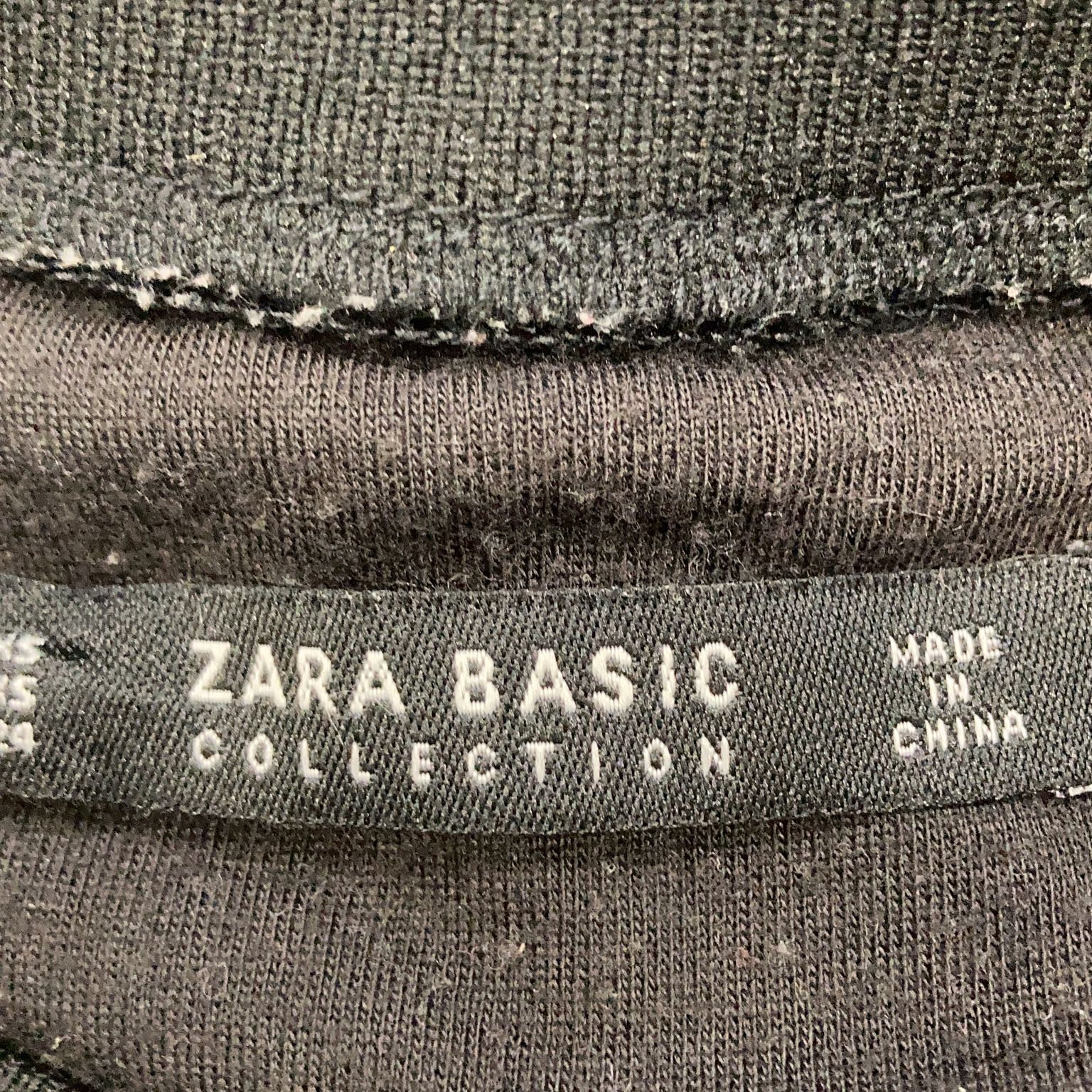 Zara Basic