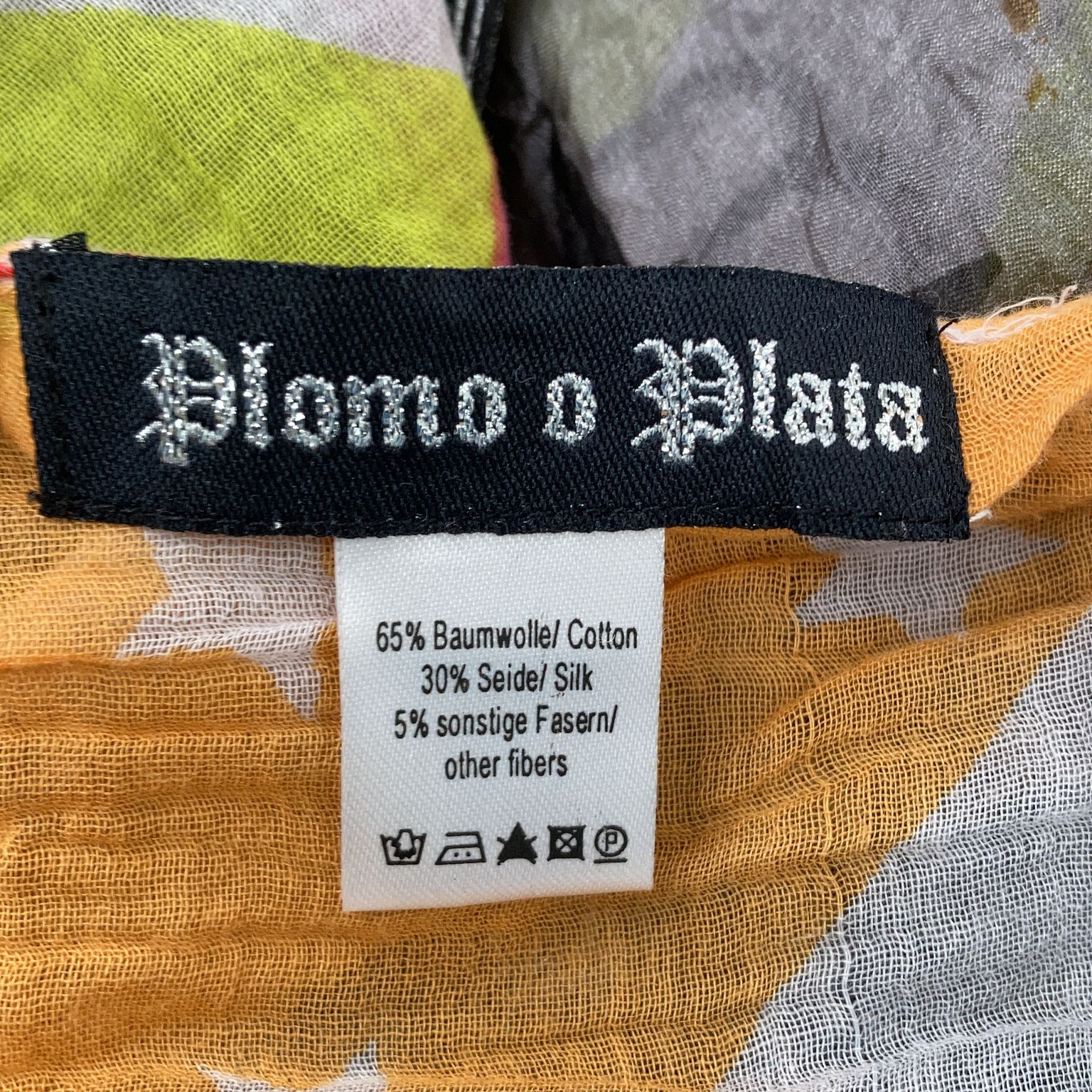 Plomo o Plata