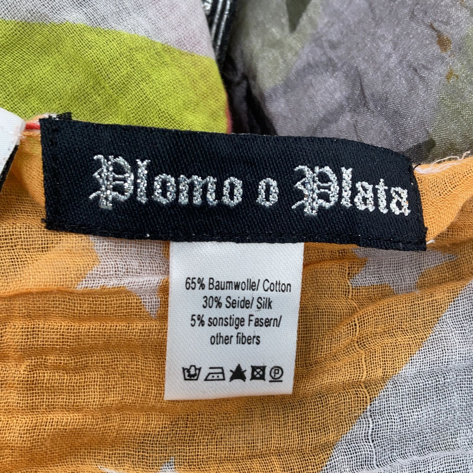 Plomo o Plata