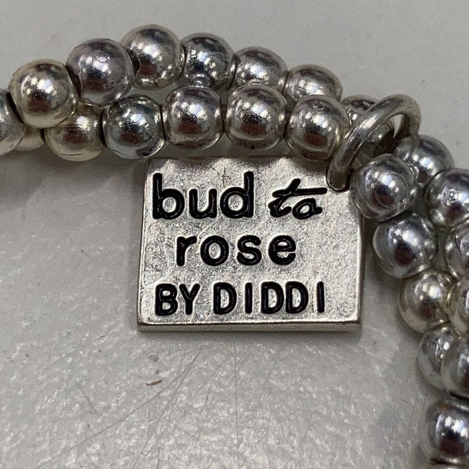 Bud to rose by Diddi