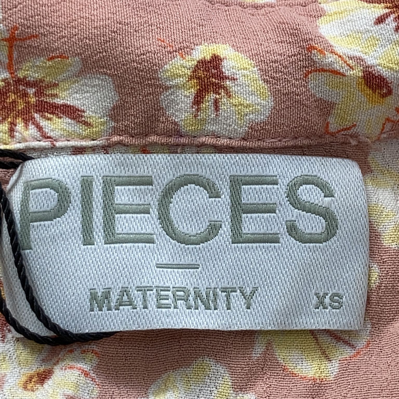 Pieces Maternity