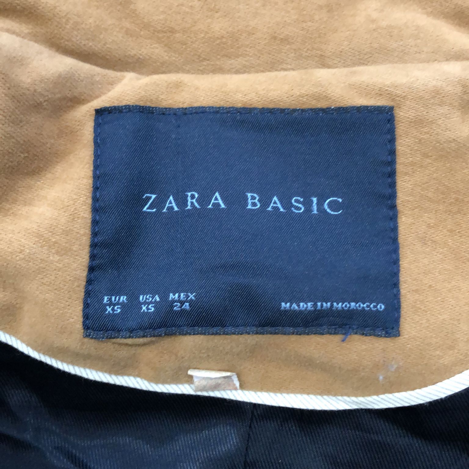 Zara Basic