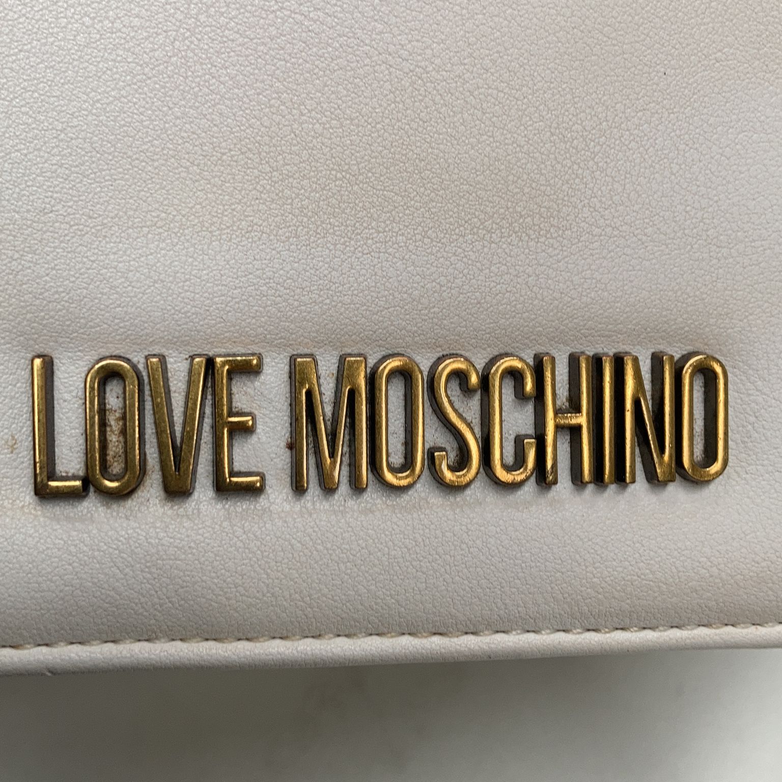 Love Moschino