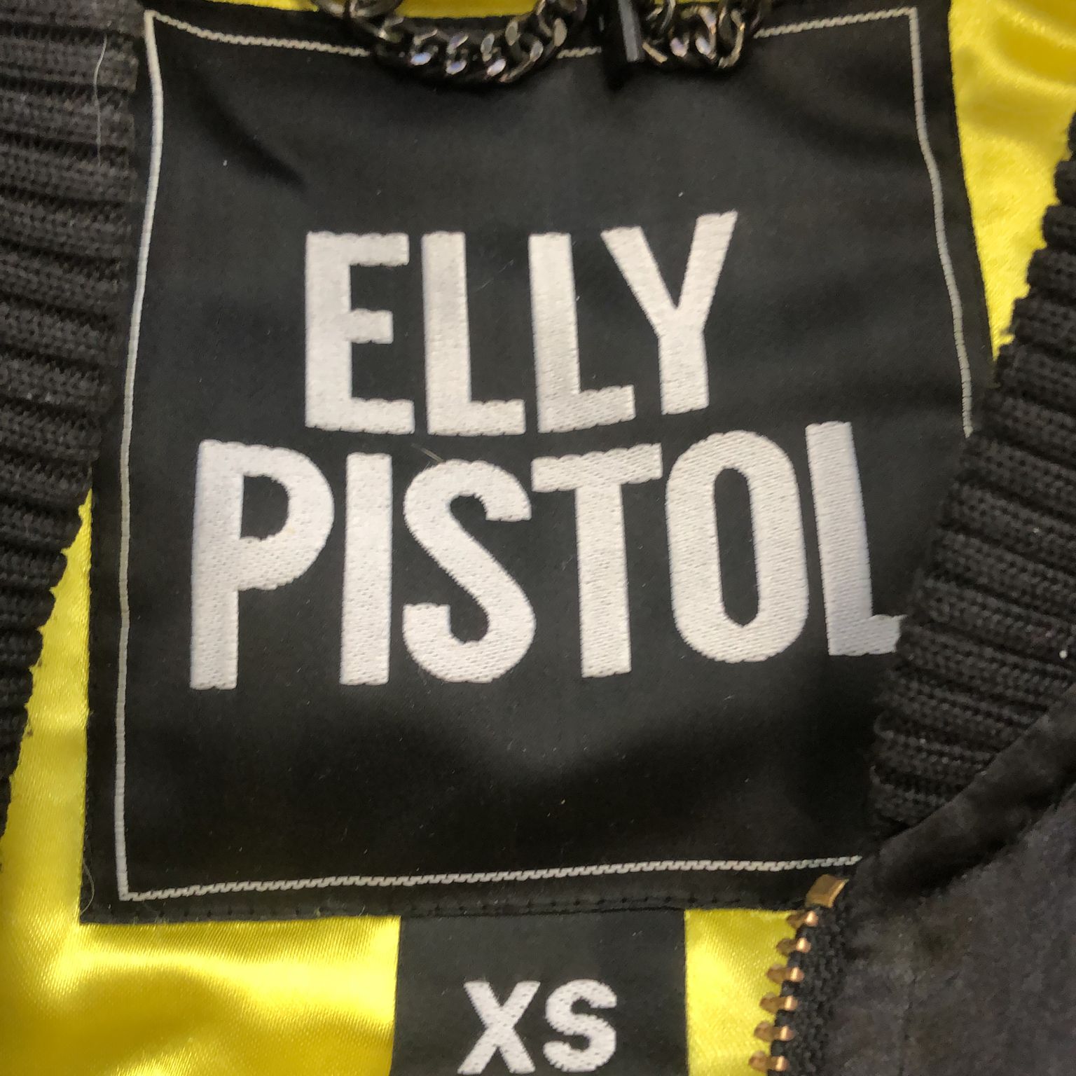 Elly Pistol