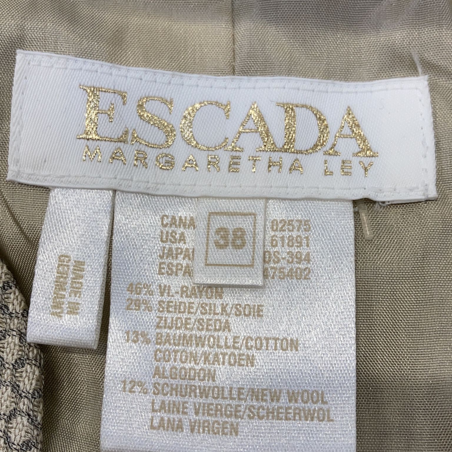 Escada by Margaretha Ley